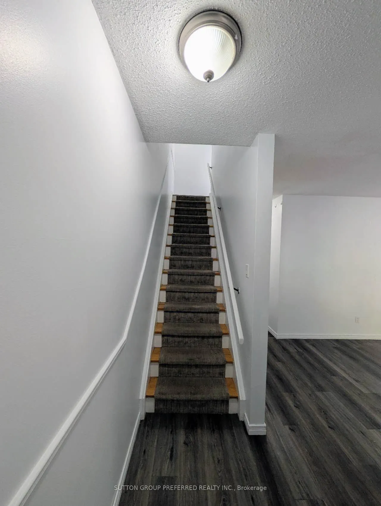 272 Homestead Court N #101
