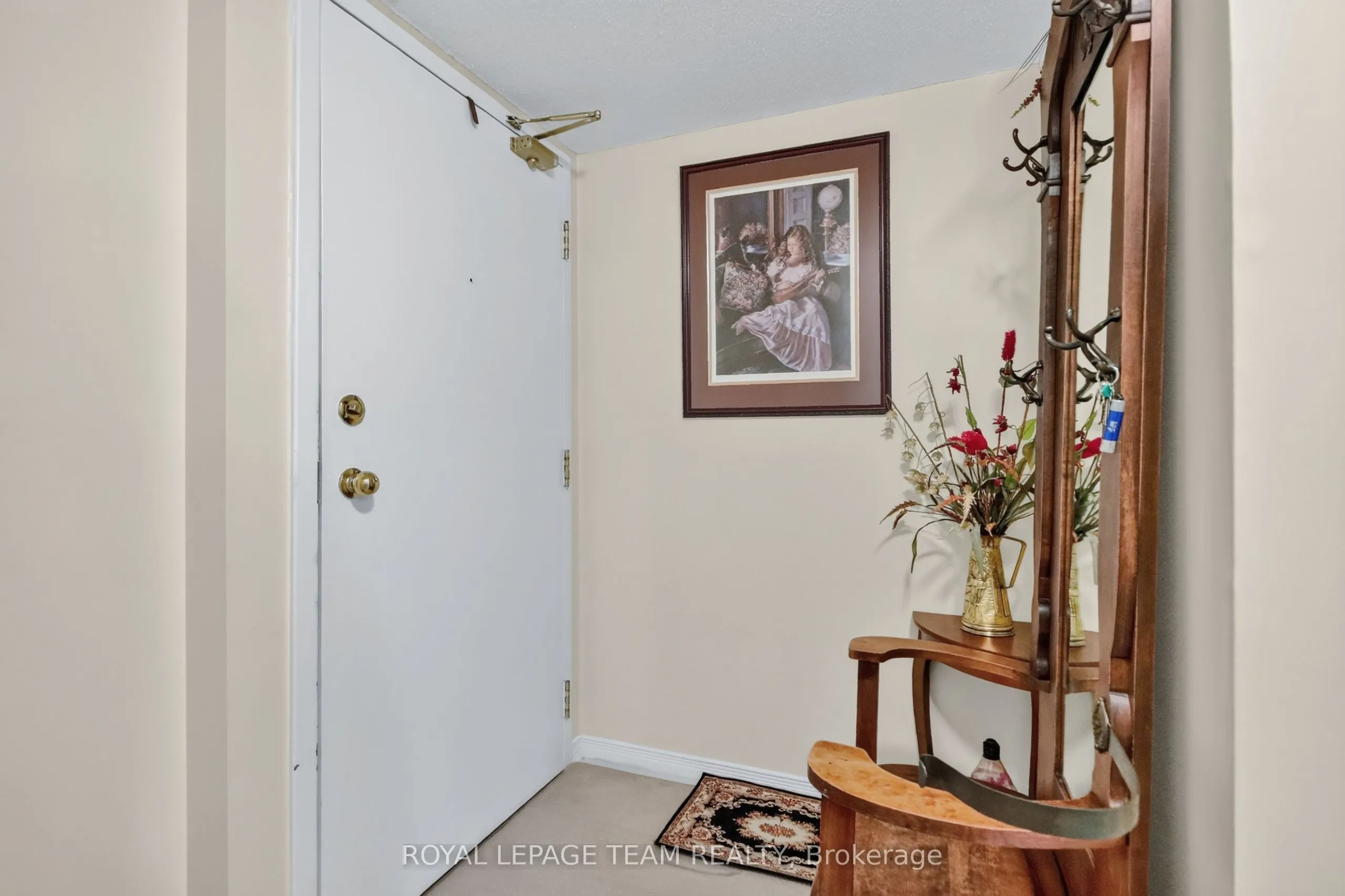 40 Pearl Street #201