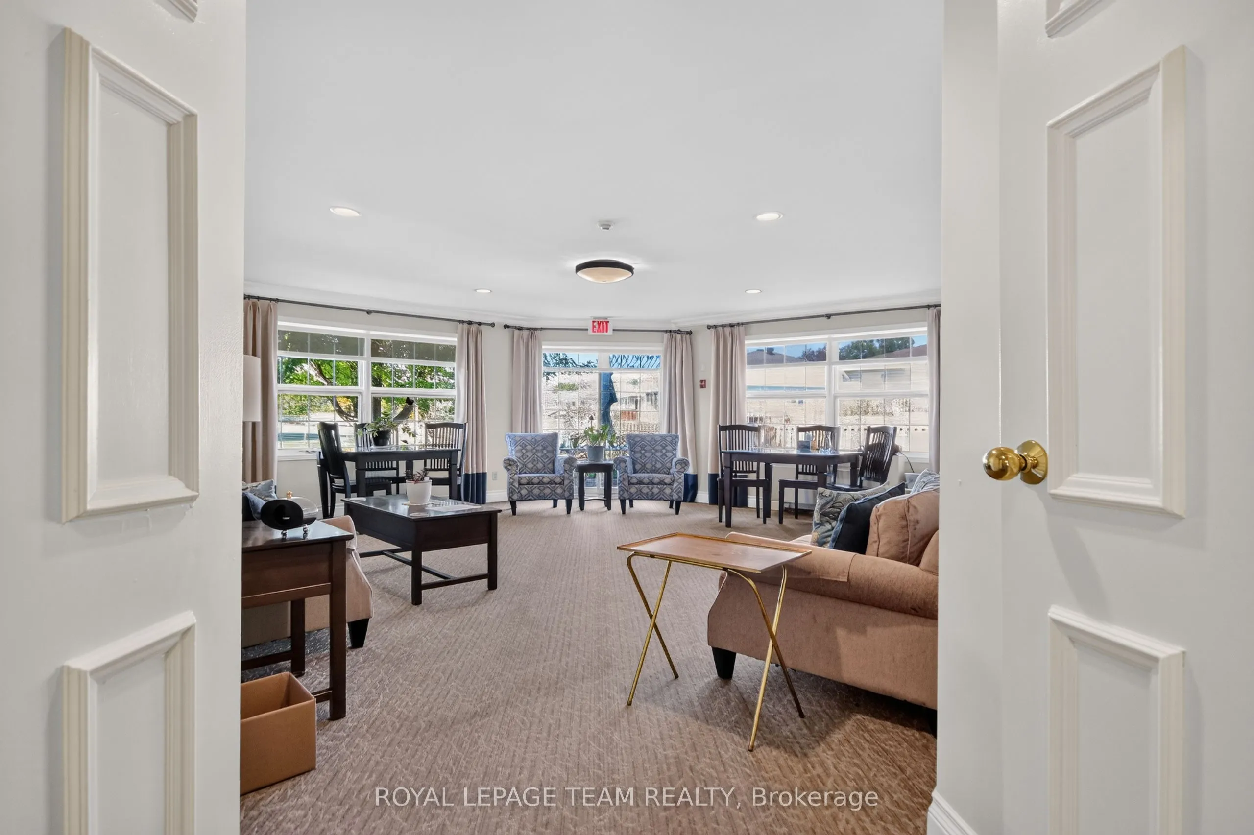 40 Pearl Street #201