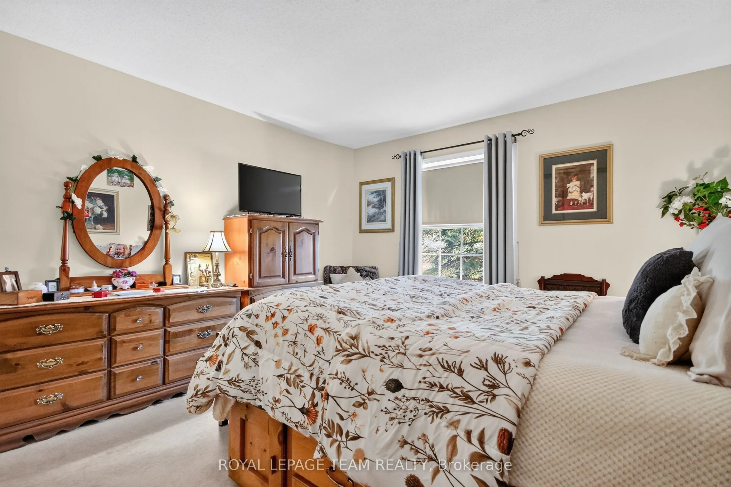 40 Pearl Street #201