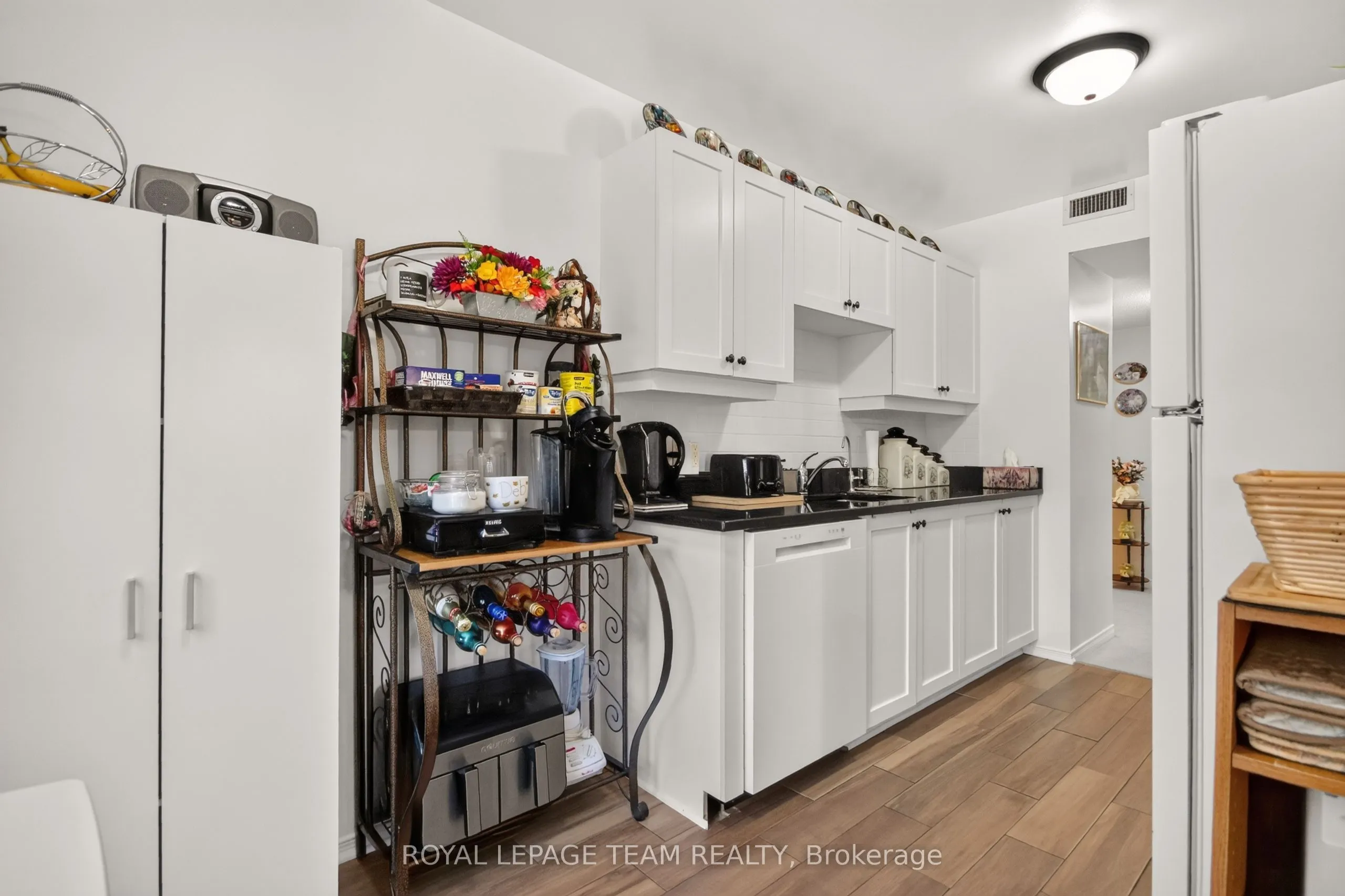 40 Pearl Street #201