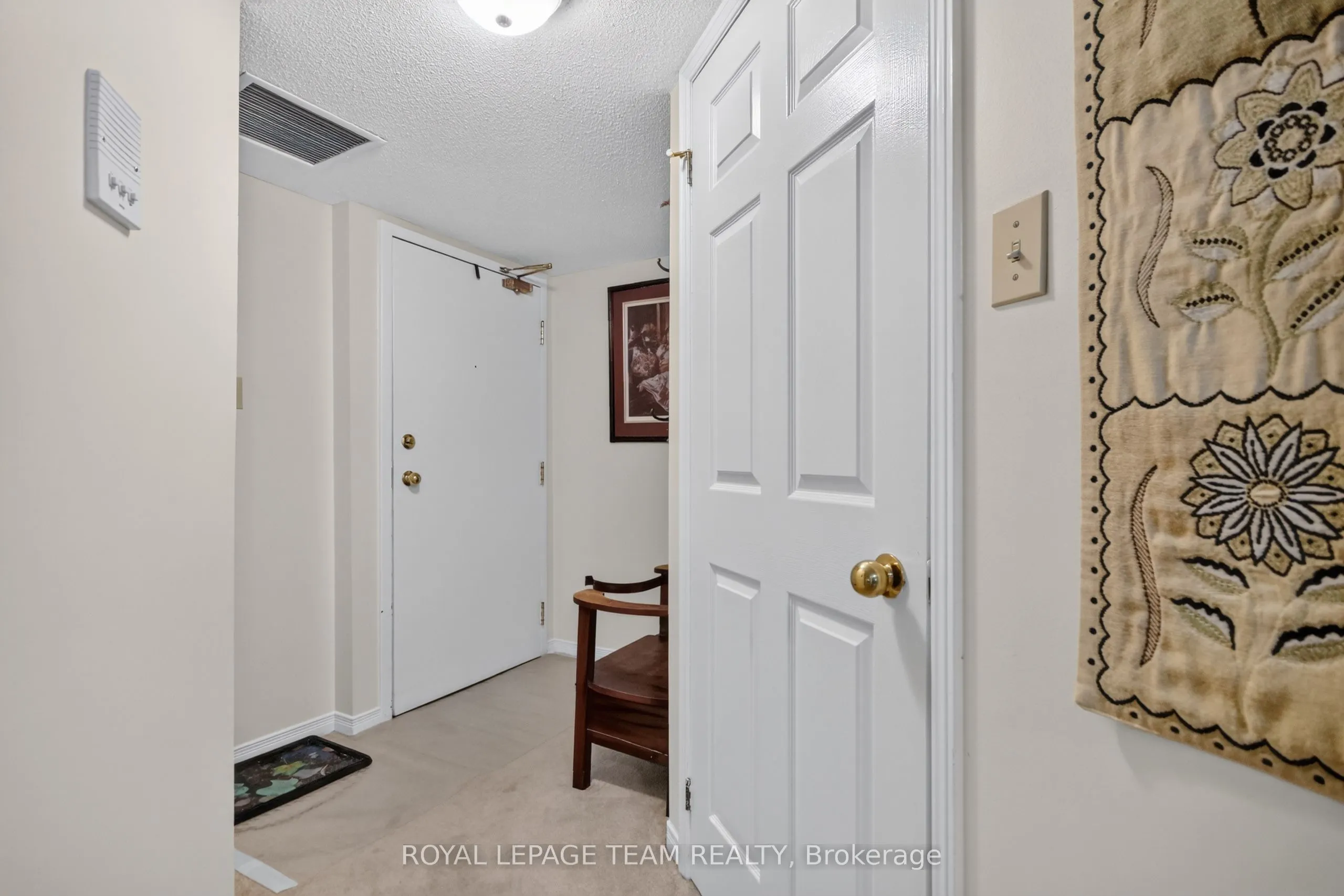 40 Pearl Street #201