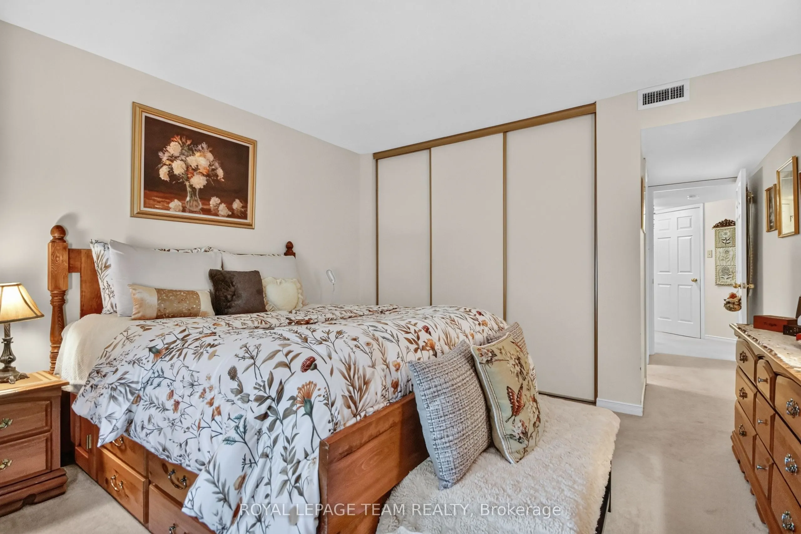 40 Pearl Street #201