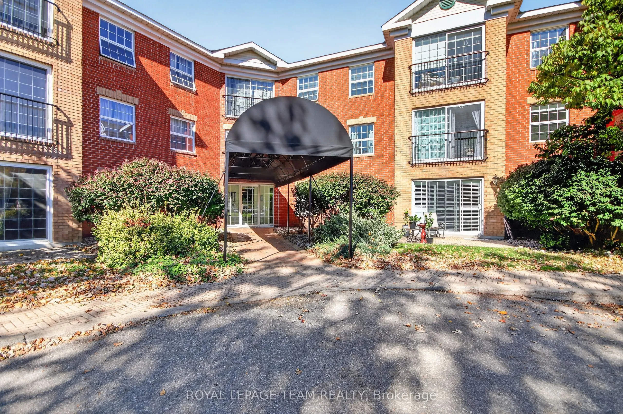 40 Pearl Street #201
