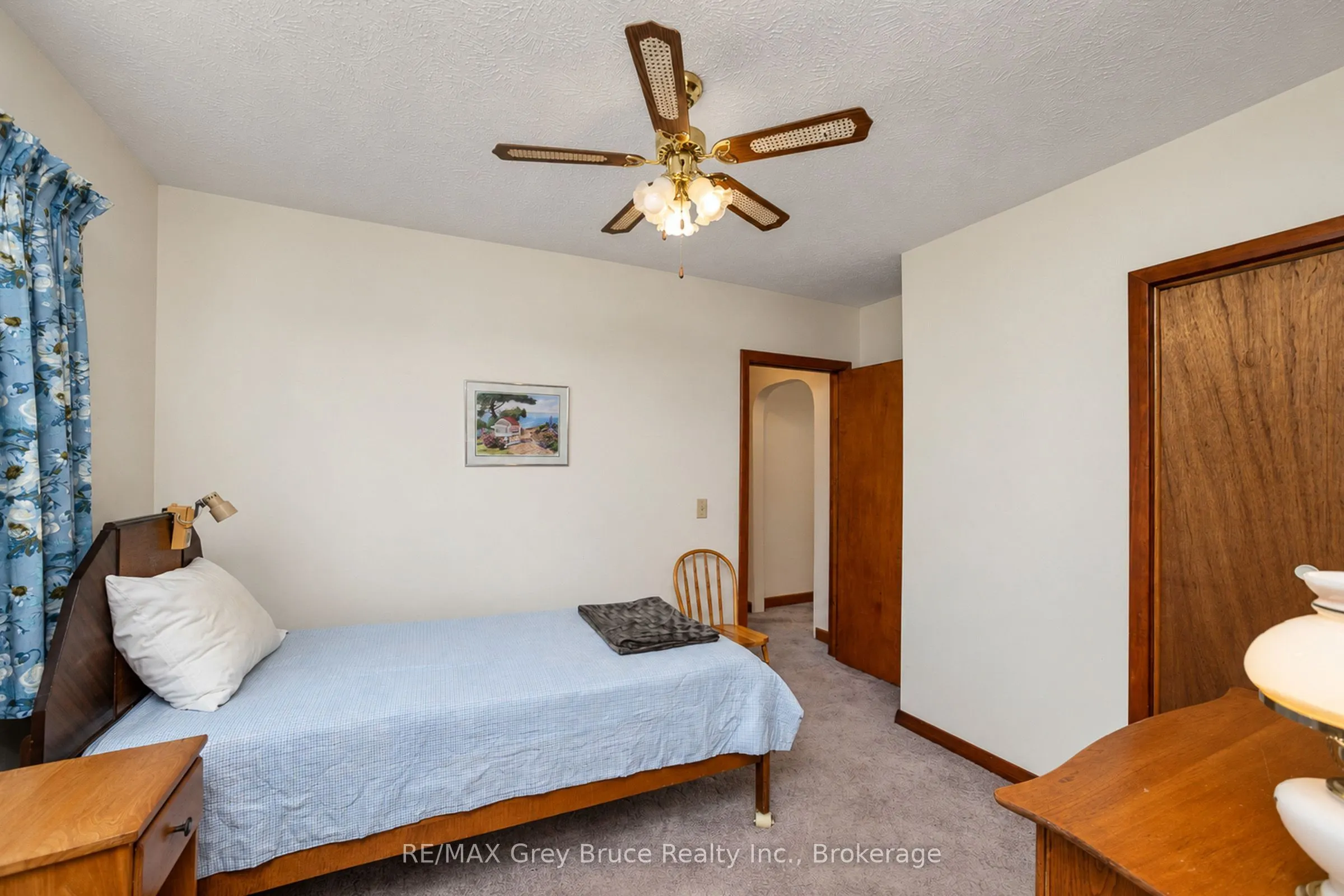 1195 4th Avenue W