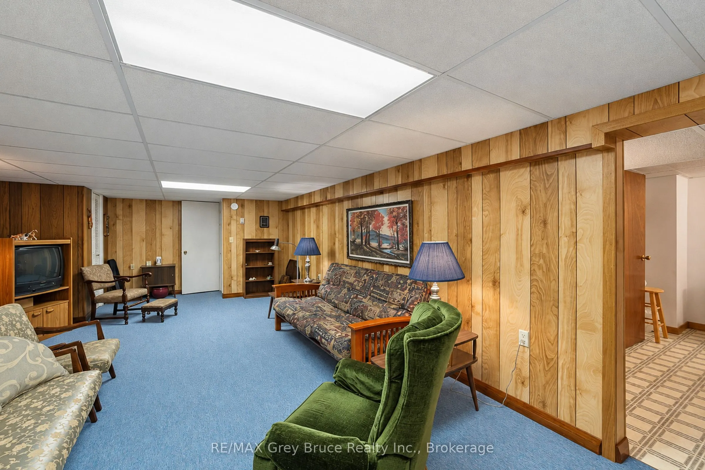 1195 4th Avenue W