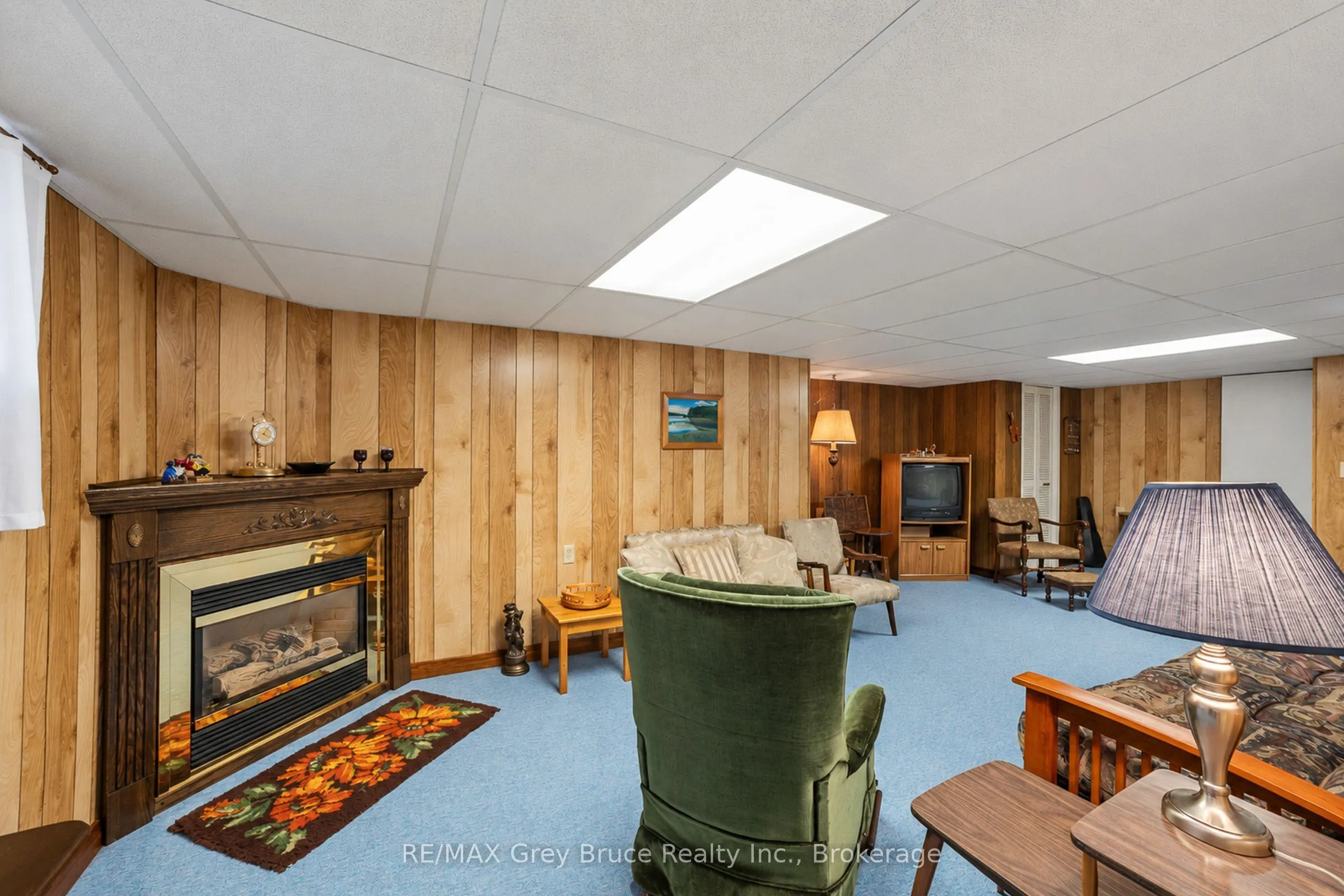 1195 4th Avenue W