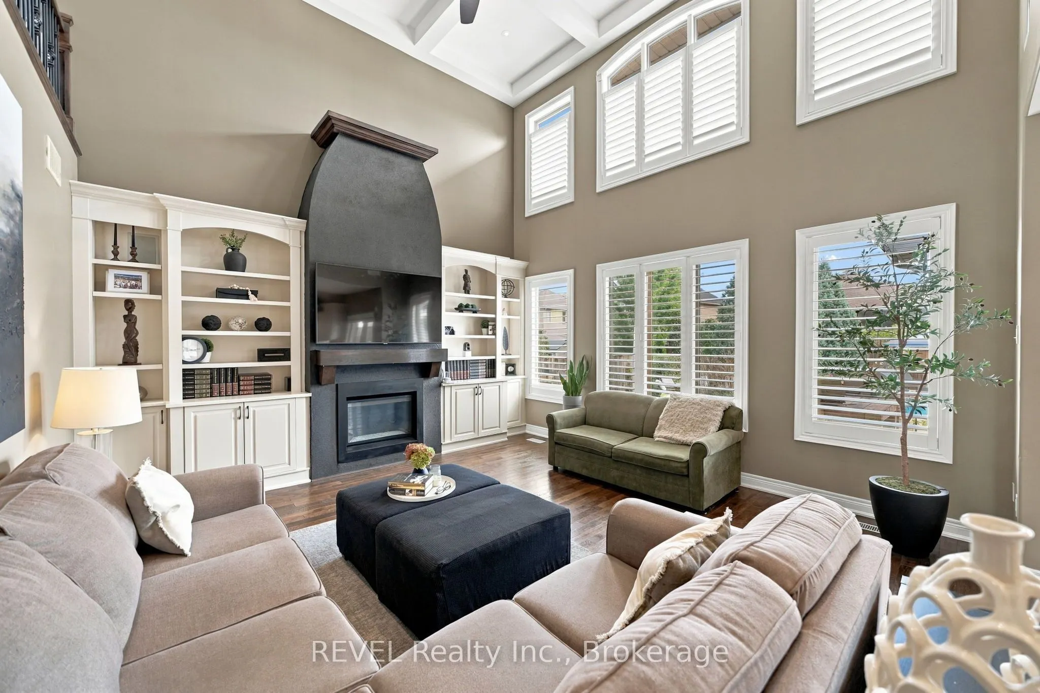2504 Marinelli Drive