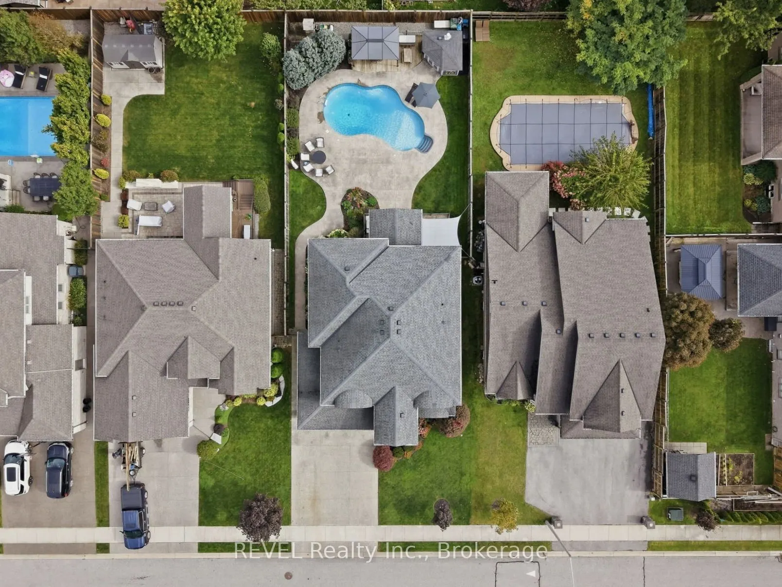 2504 Marinelli Drive