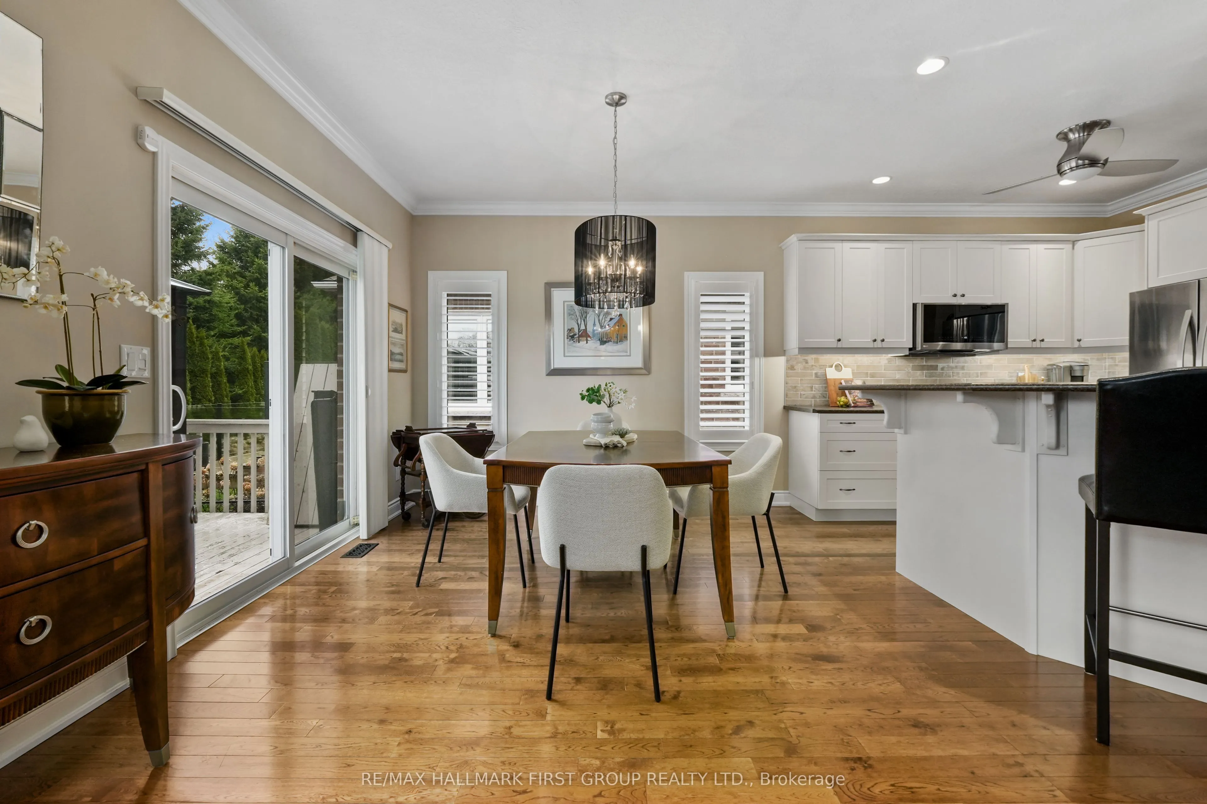 489 Foote Crescent