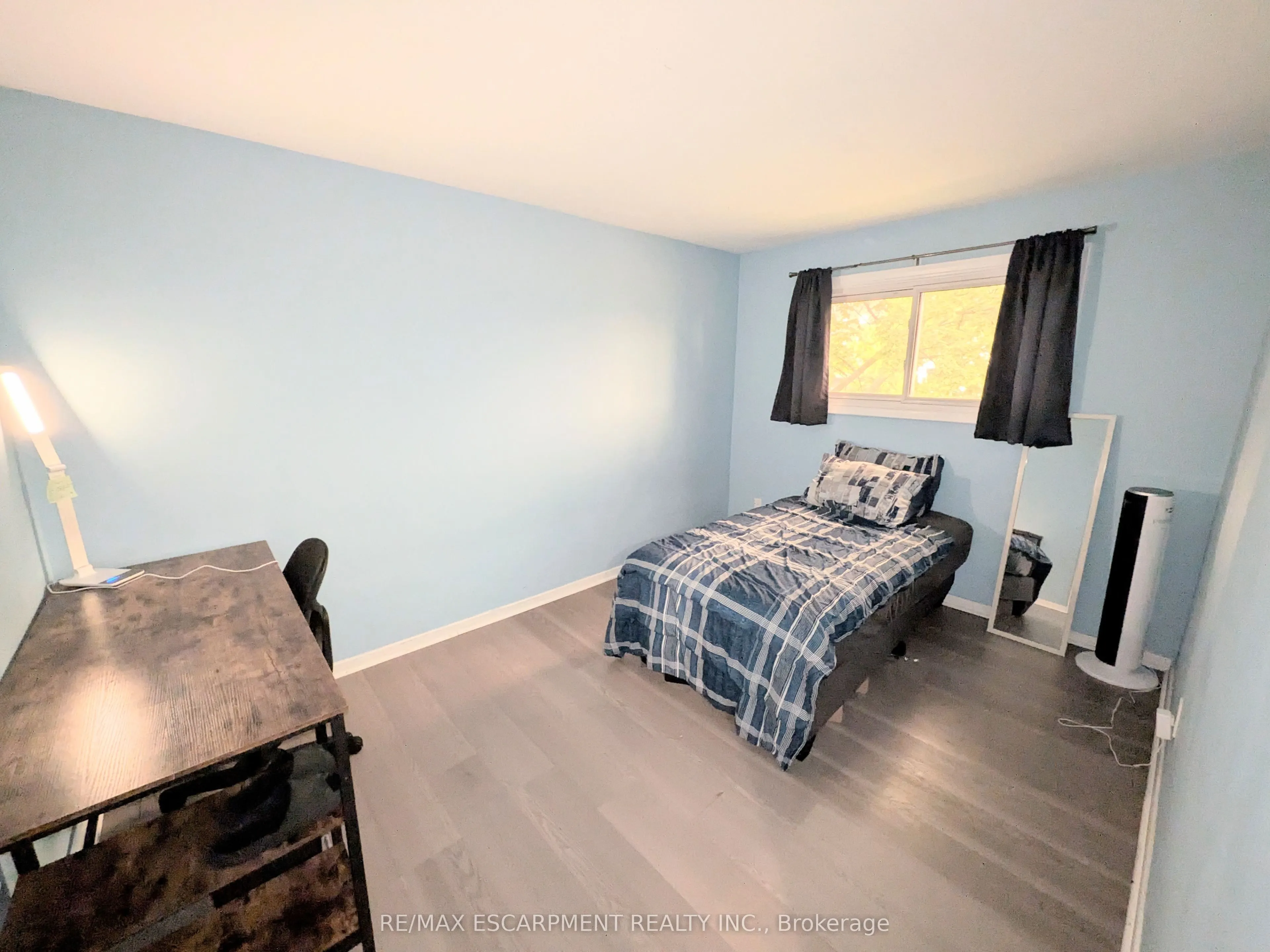 22 RIVERDALE Drive #1