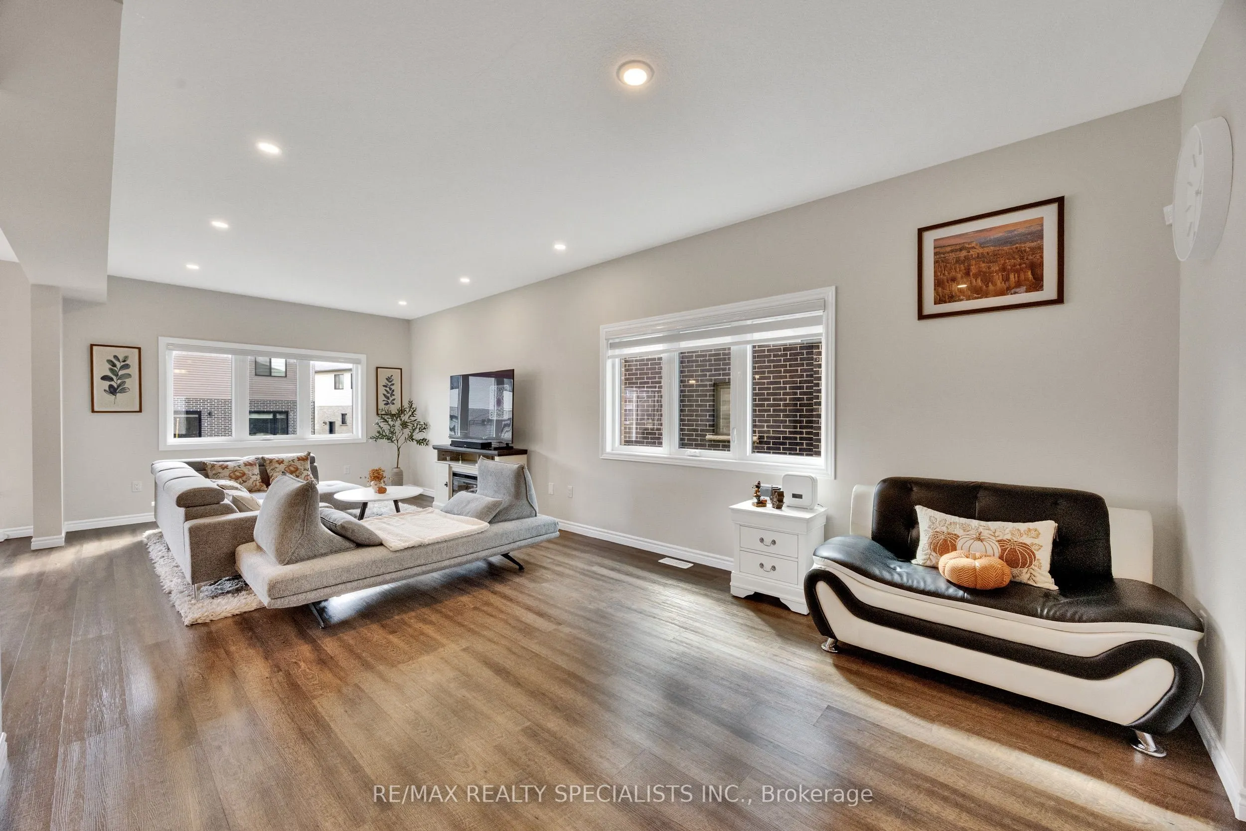3600 Earlston Crossing E