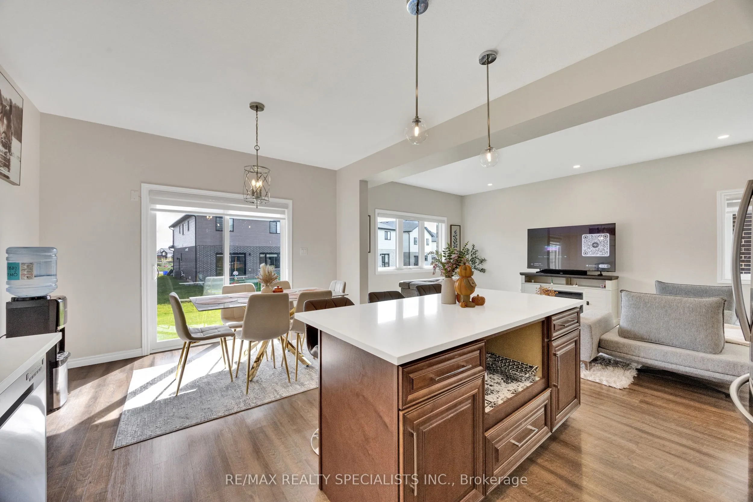 3600 Earlston Crossing E