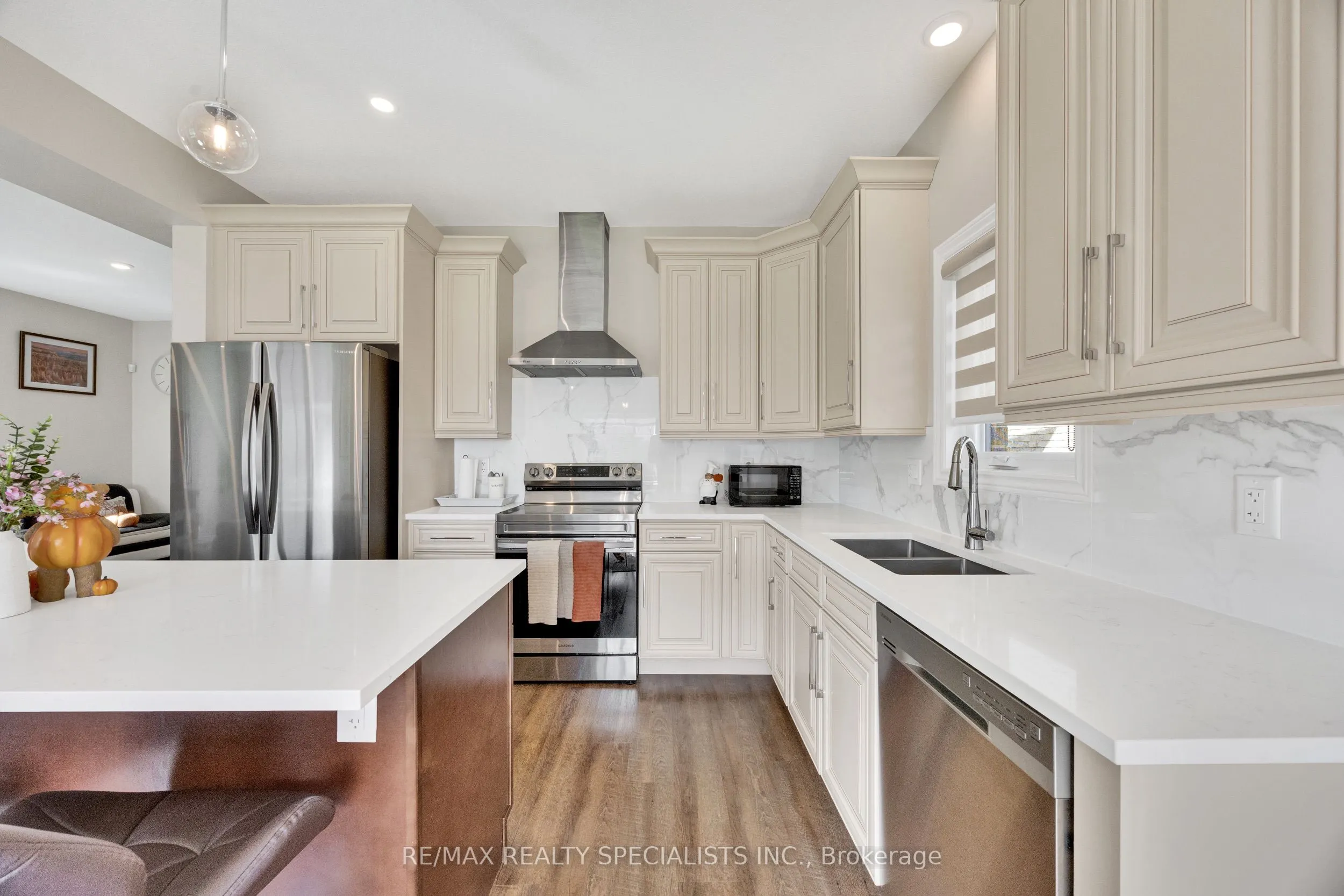 3600 Earlston Crossing E