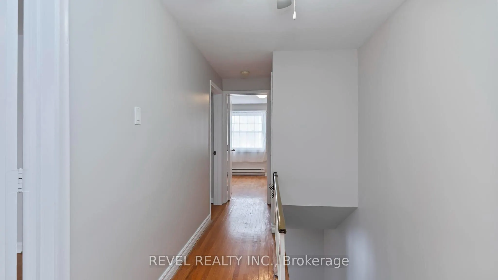 1137 Oxford Street W #64