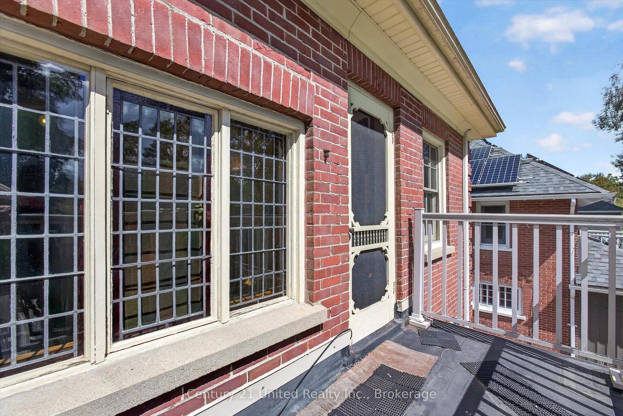 627 Gilmour Street