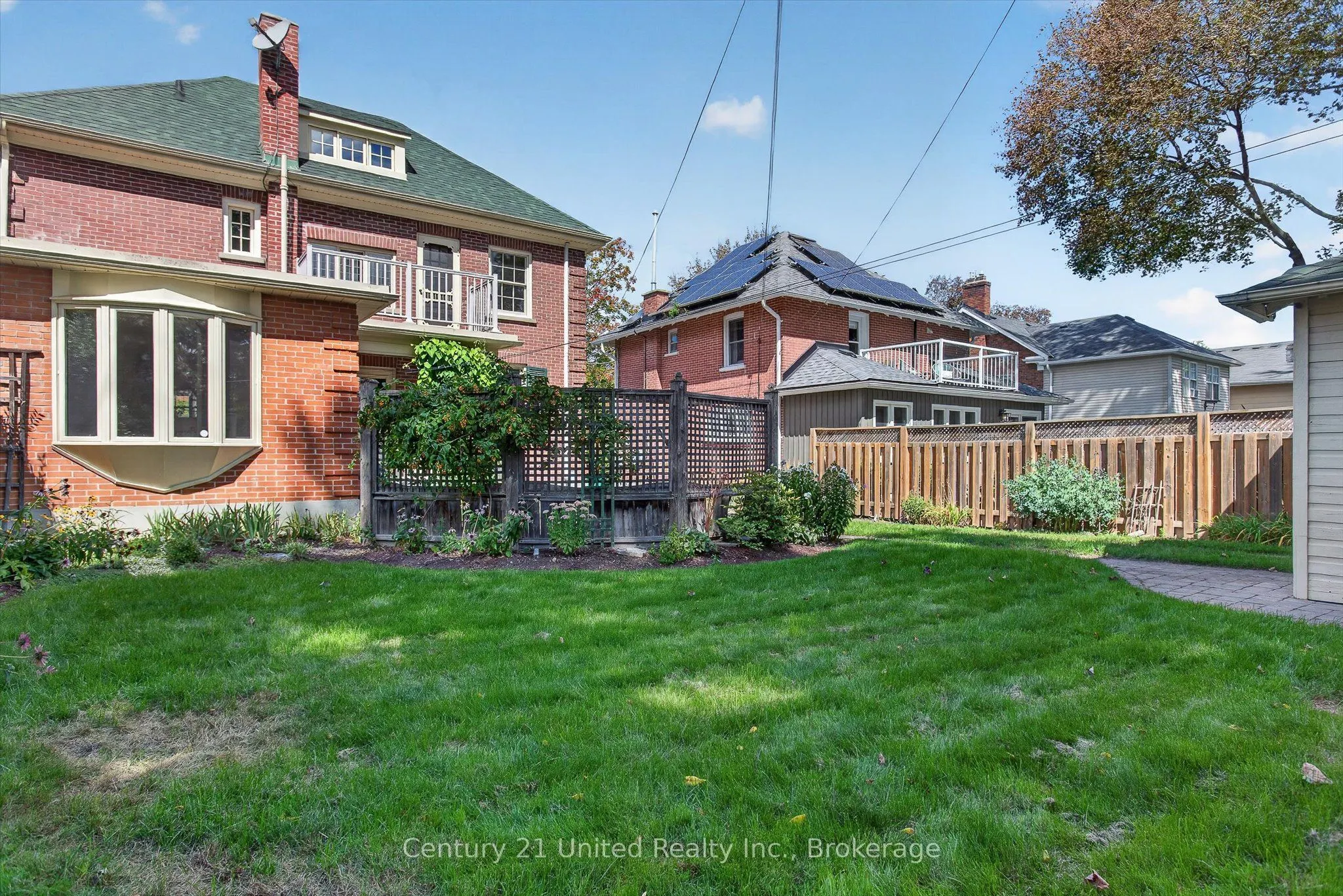 627 Gilmour Street