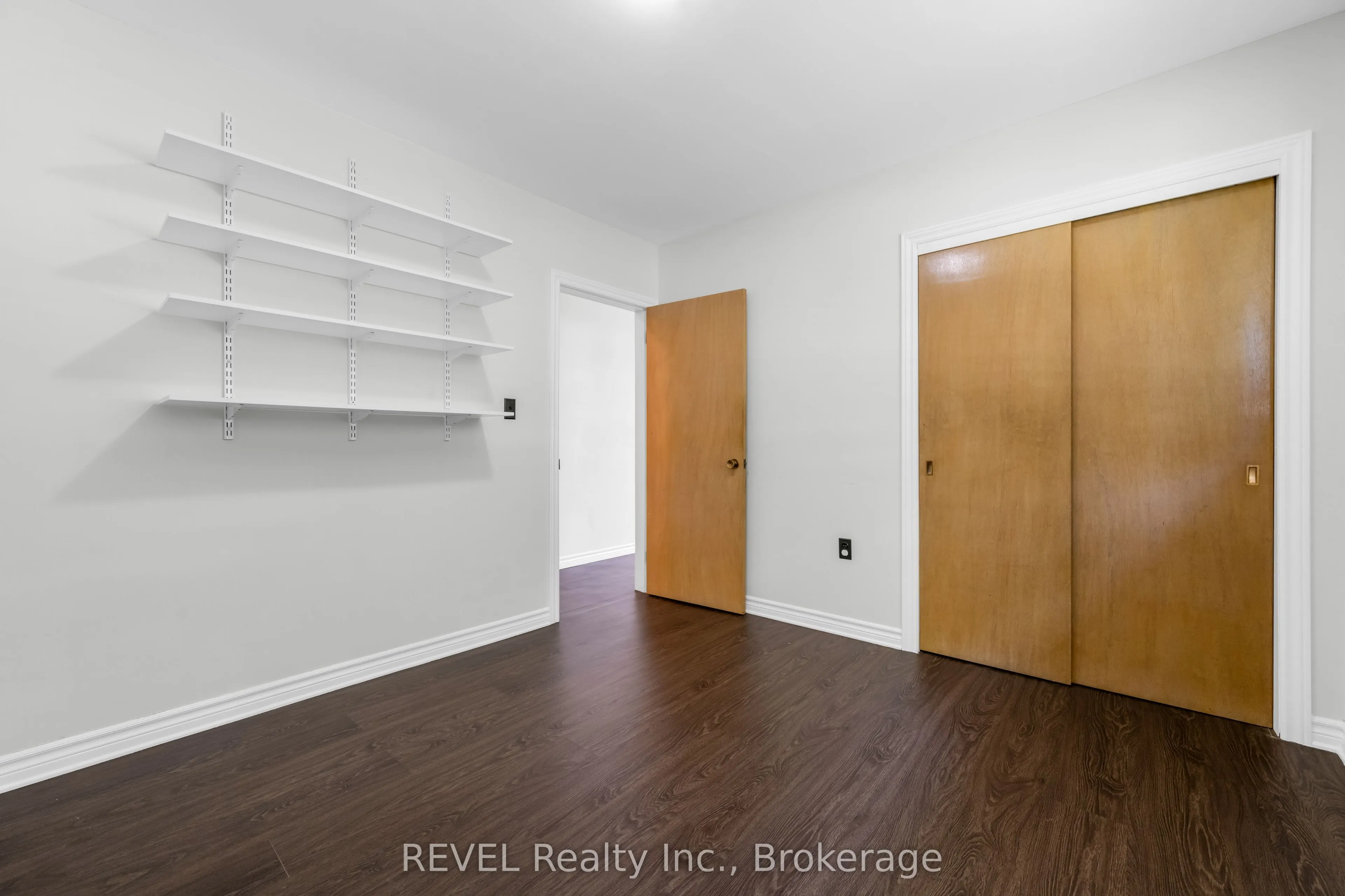 5 Armour Drive