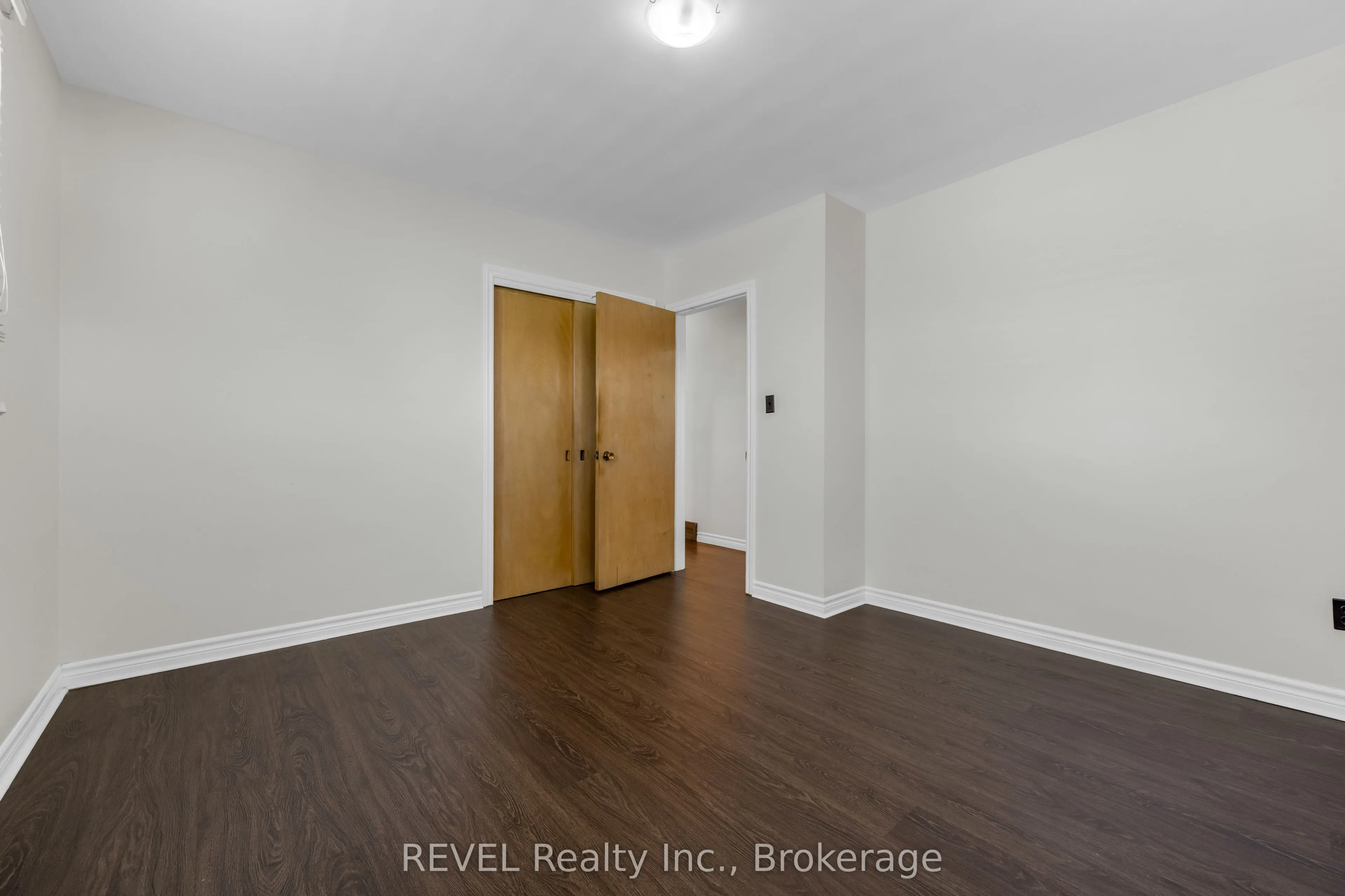 5 Armour Drive