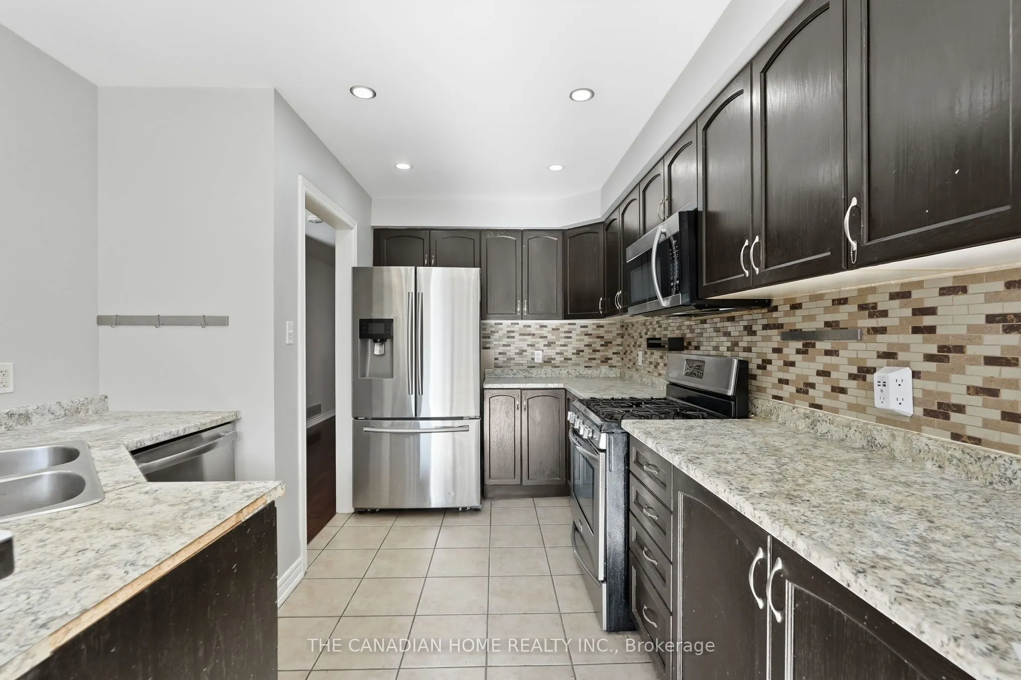 78 Peachwood Crescent #14