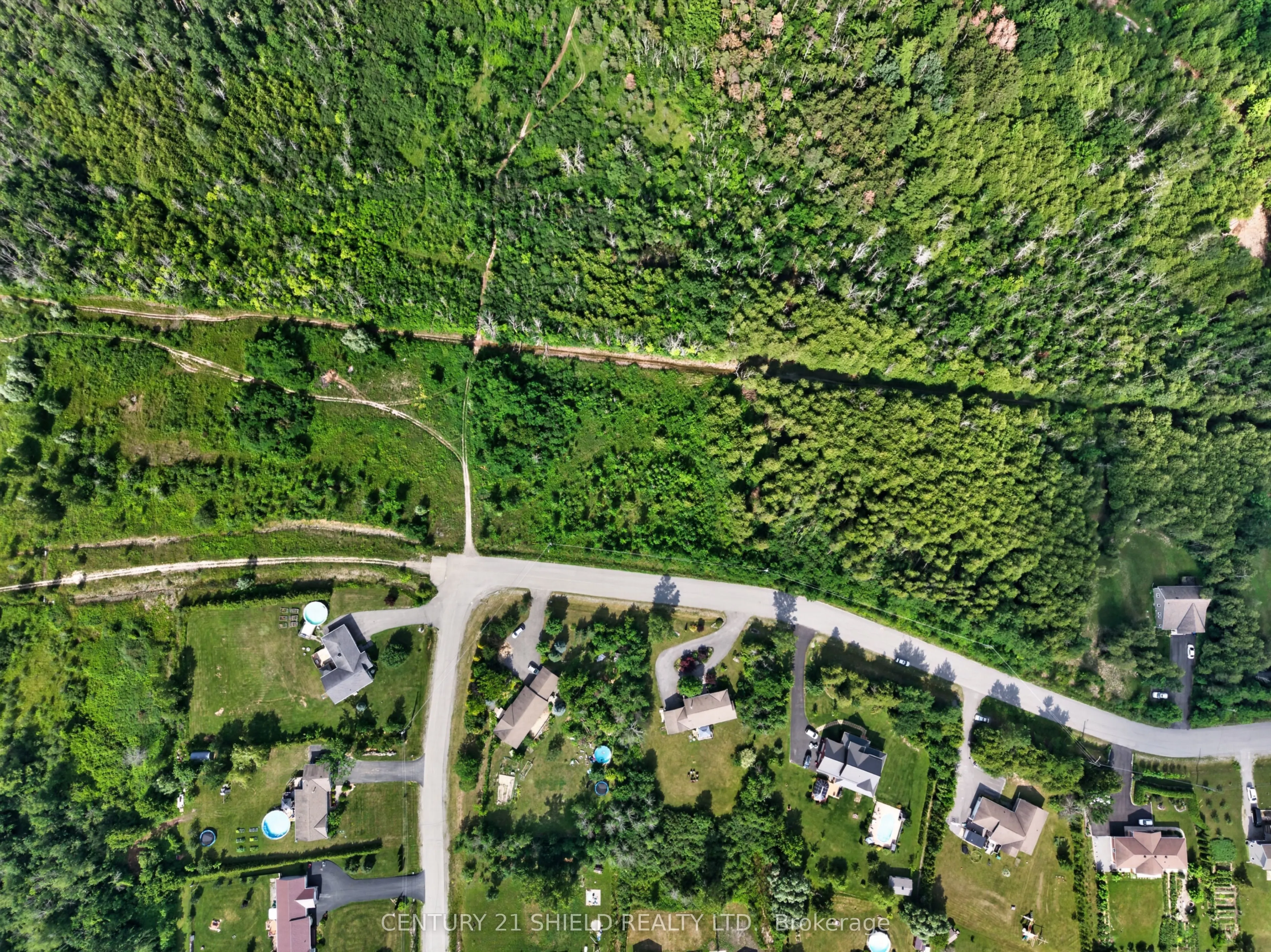 00000 CARACOURT Drive