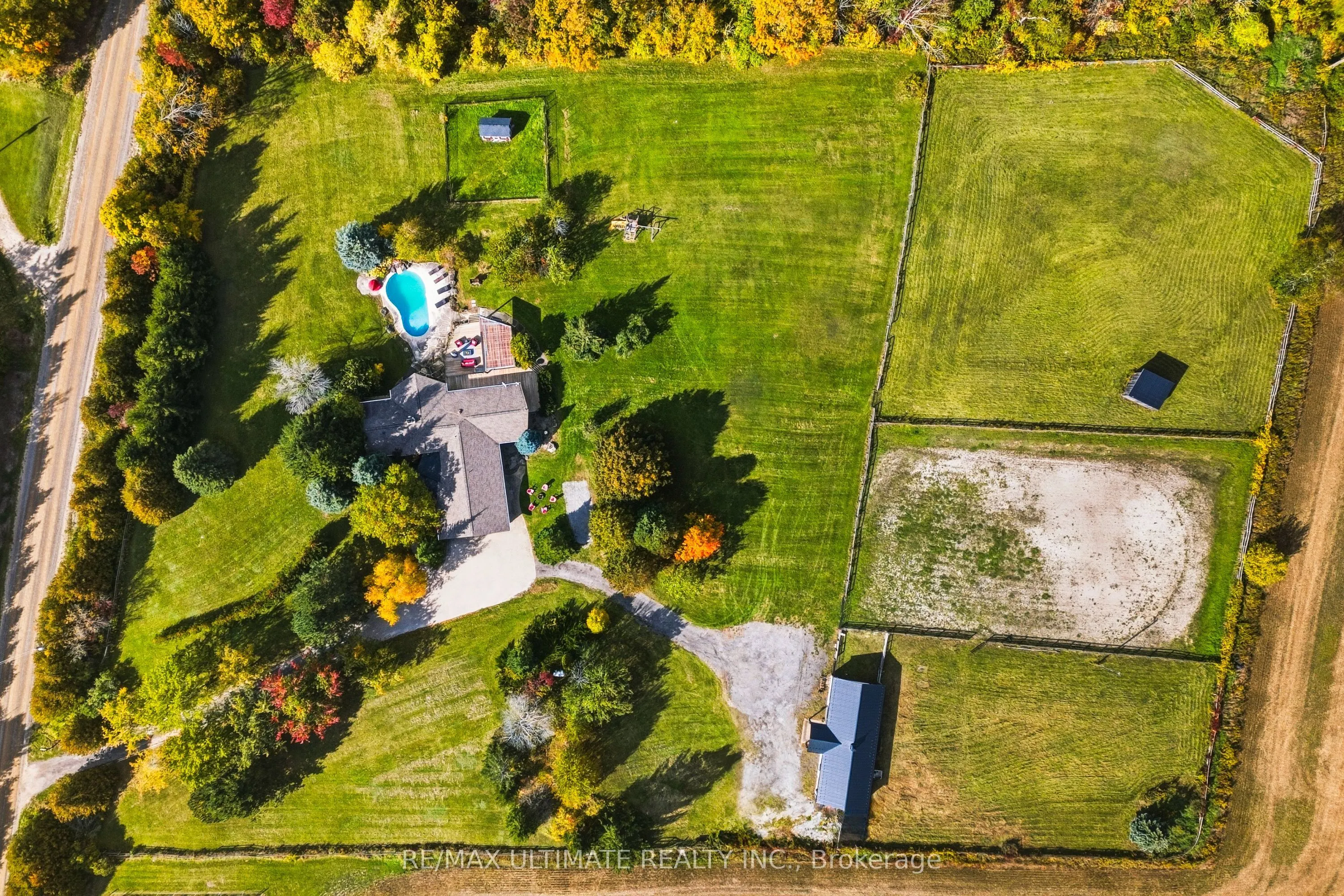 873421 5th Line Estates
