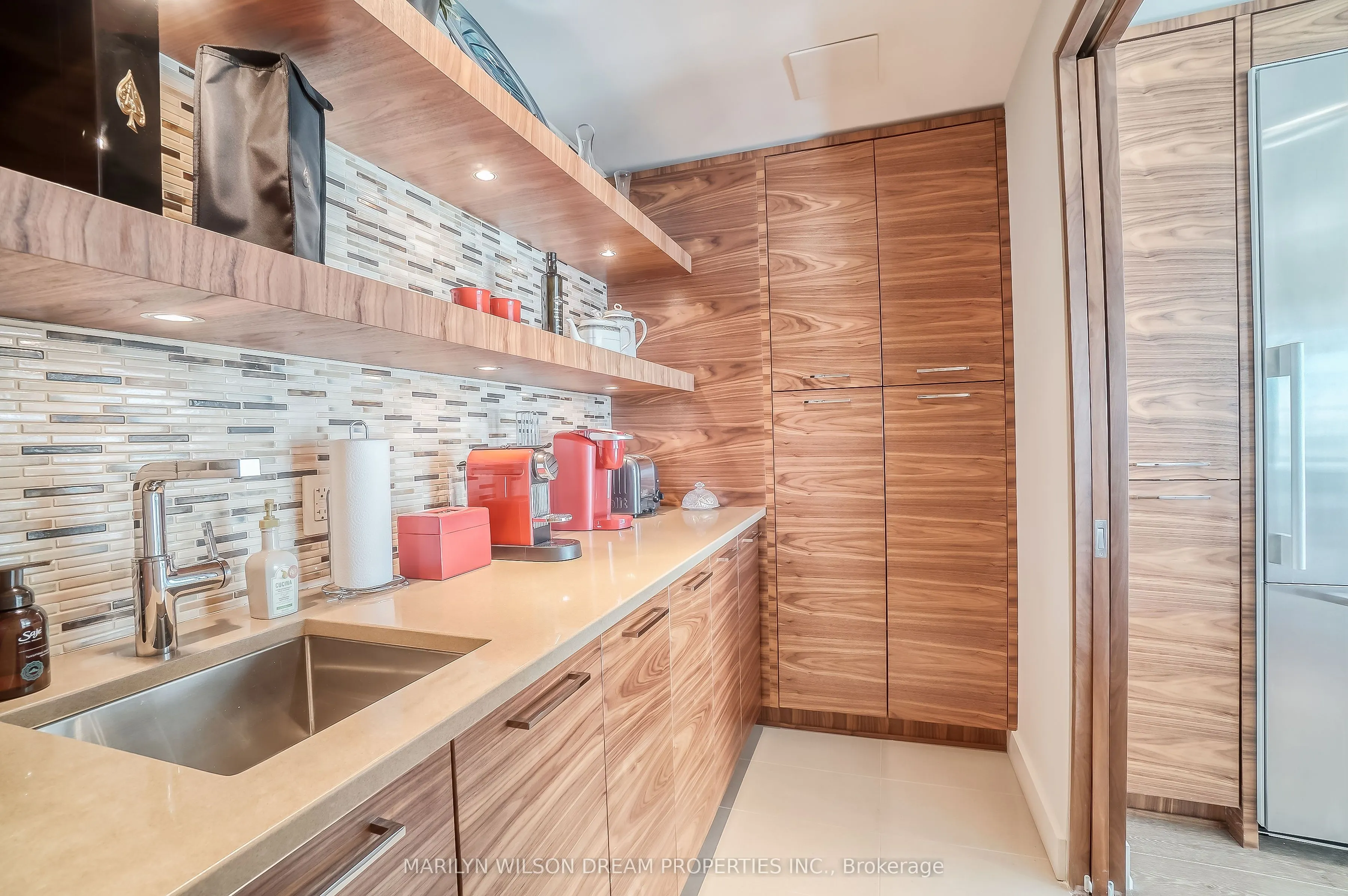 90 George Street #1701