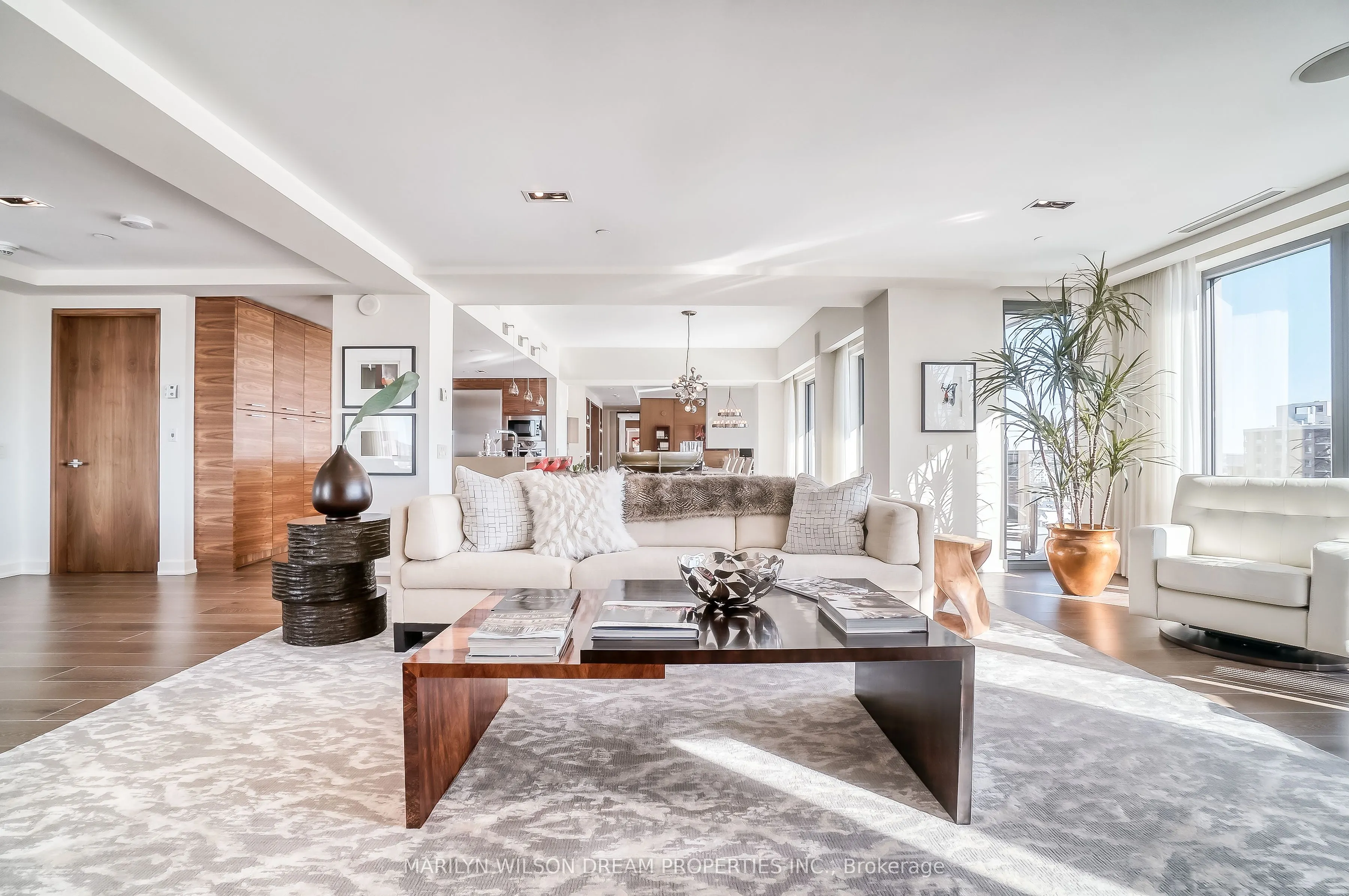 90 George Street #1701