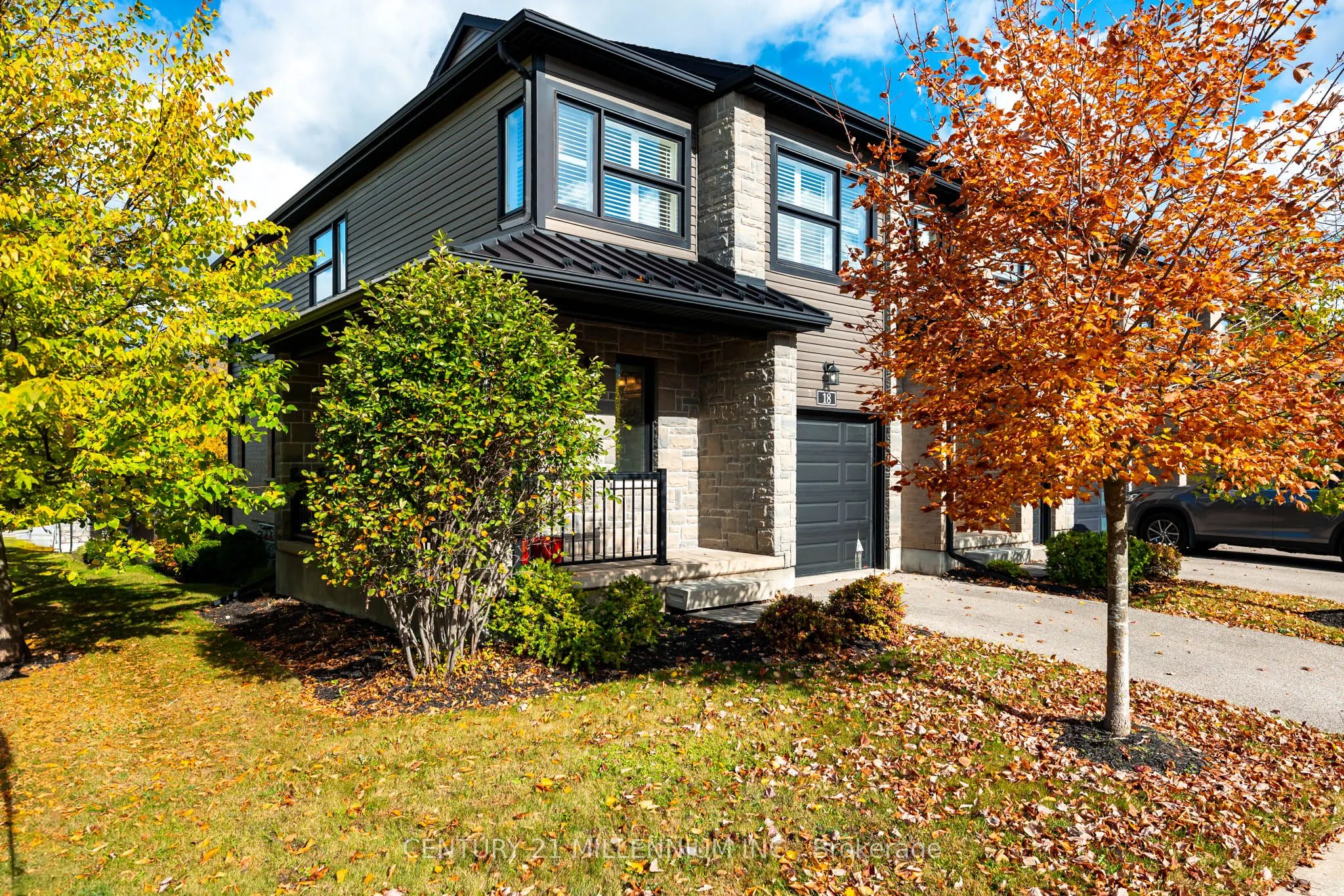 91 Poppy Drive E #18
