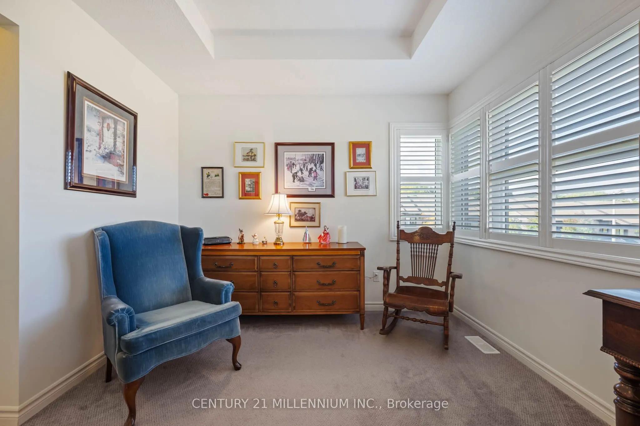 91 Poppy Drive E #18