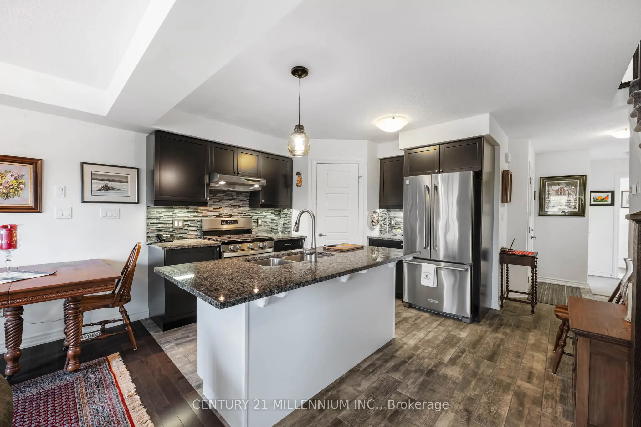 91 Poppy Drive E #18