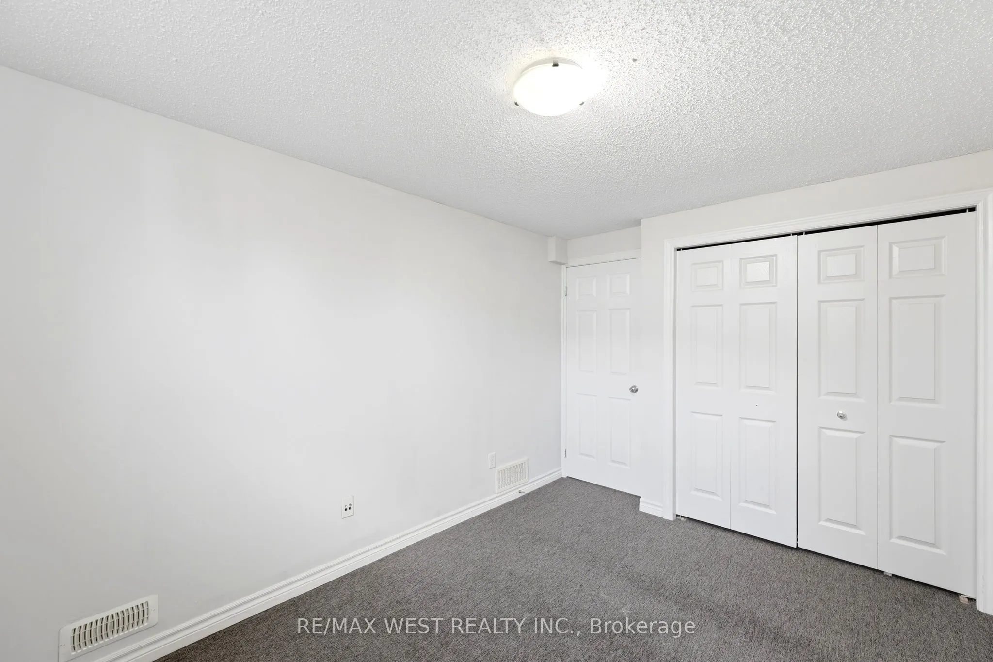 600 Sarnia Road #11
