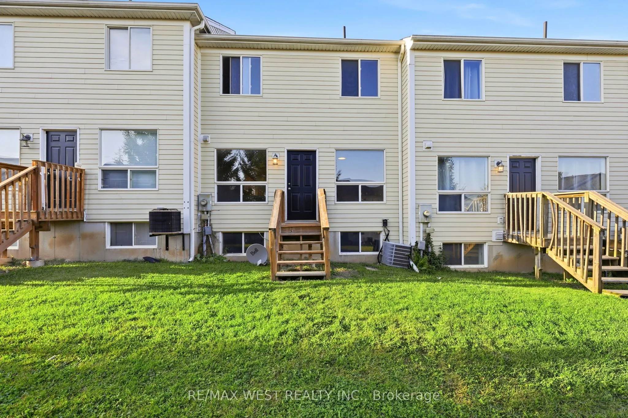 600 Sarnia Road #11