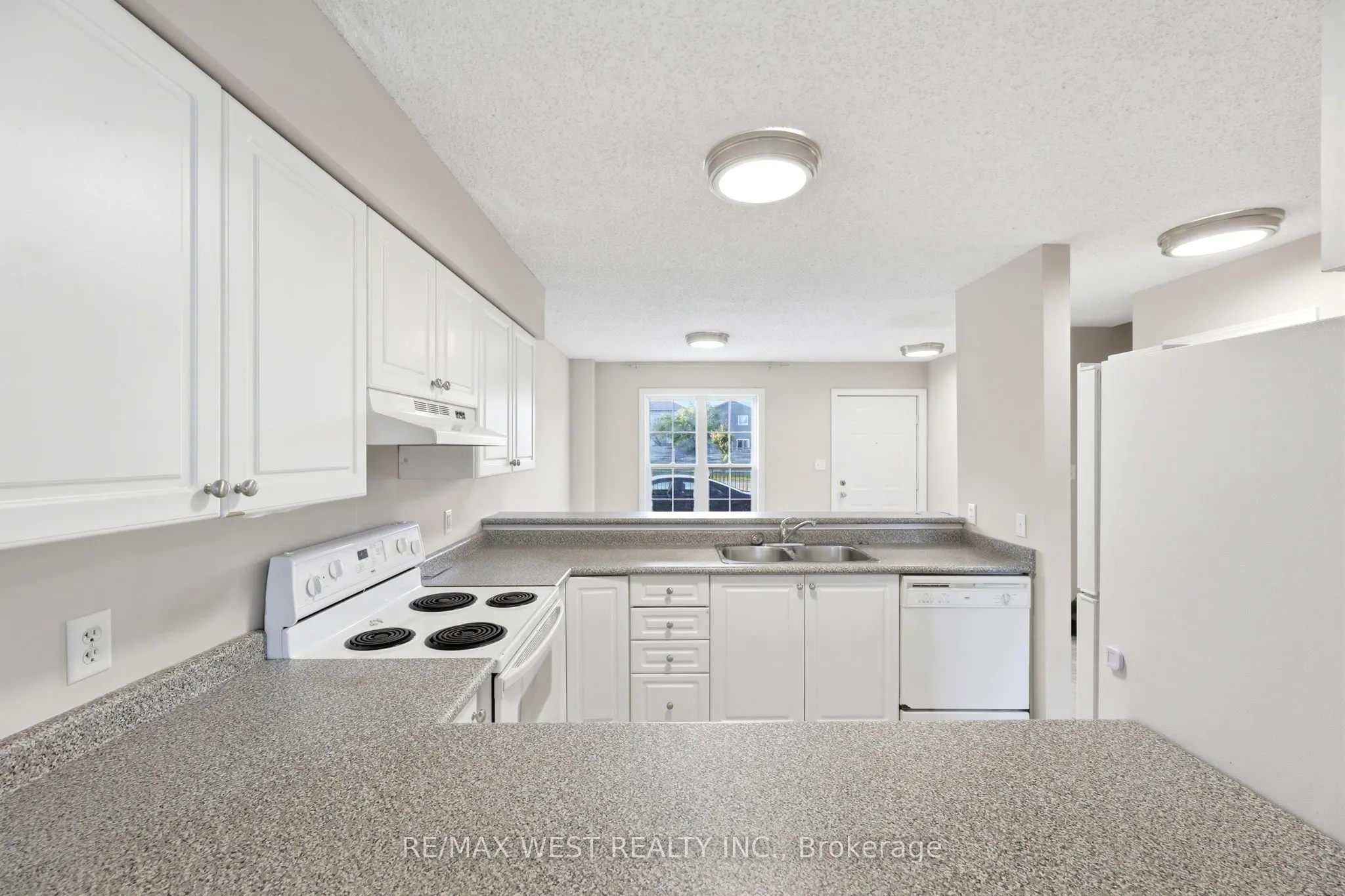 600 Sarnia Road #11