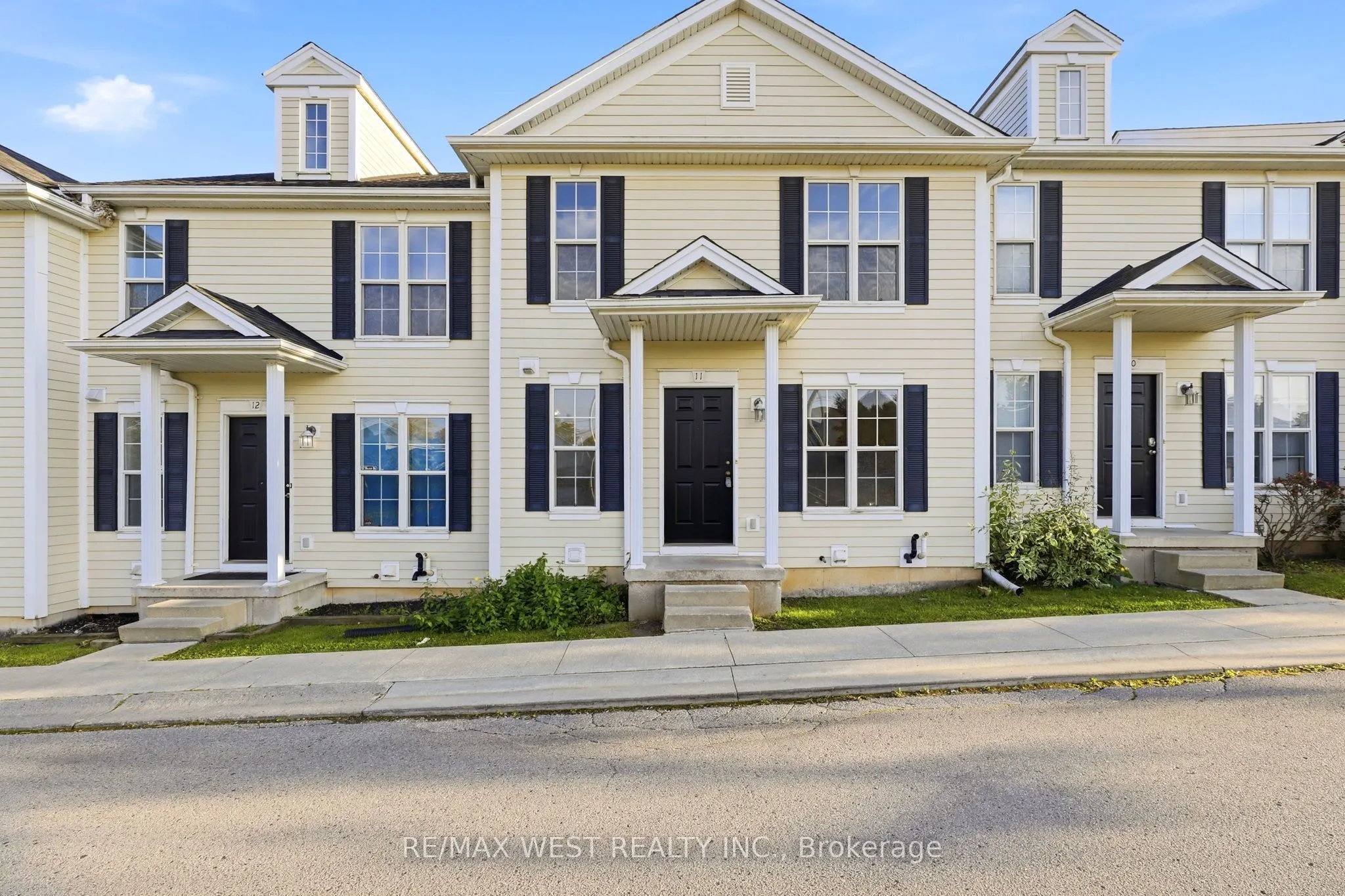 600 Sarnia Road #11