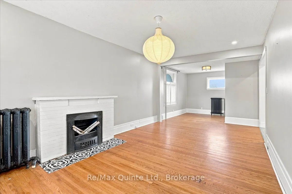 95 Victoria Avenue