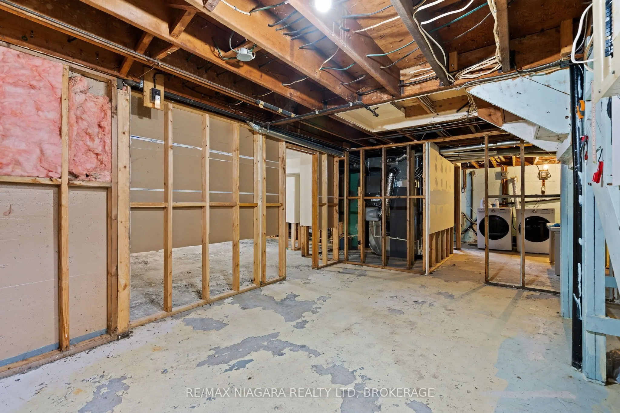 256 Kingsway Street