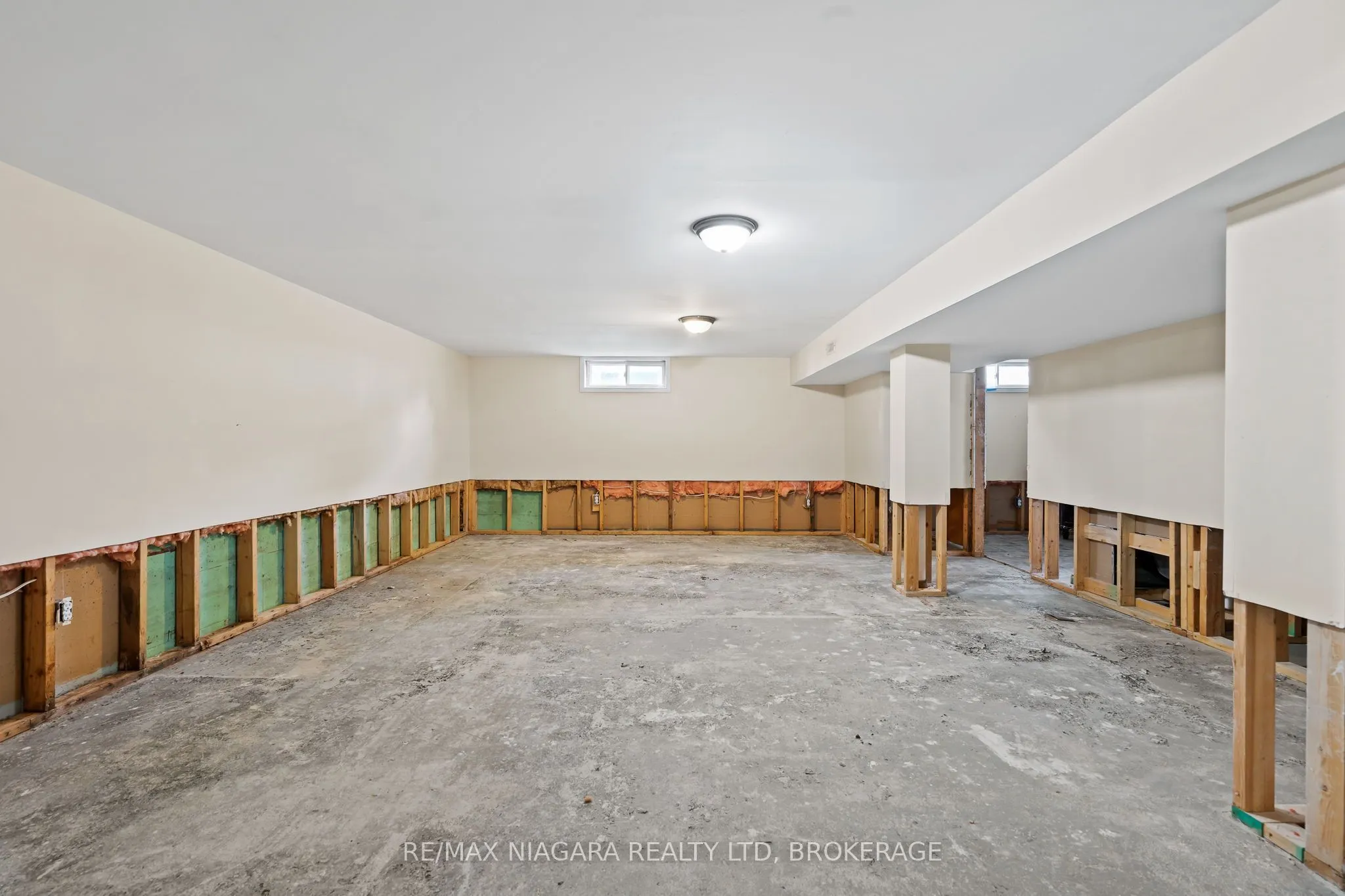 256 Kingsway Street