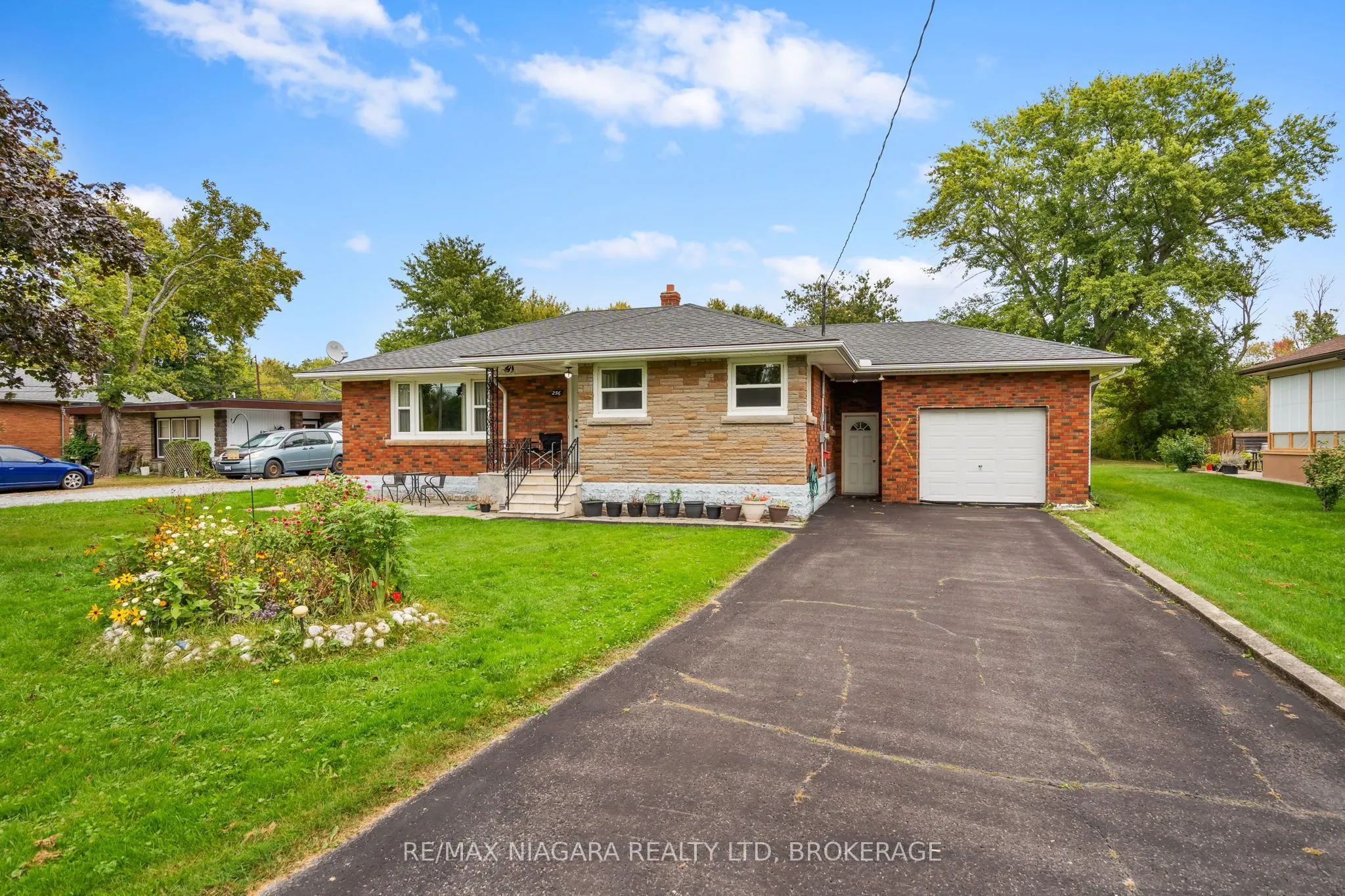 256 Kingsway Street