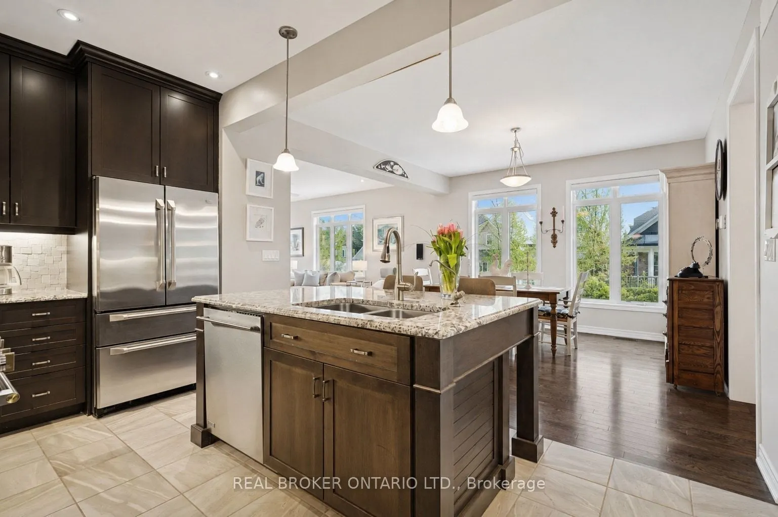 10 Chestnut Drive