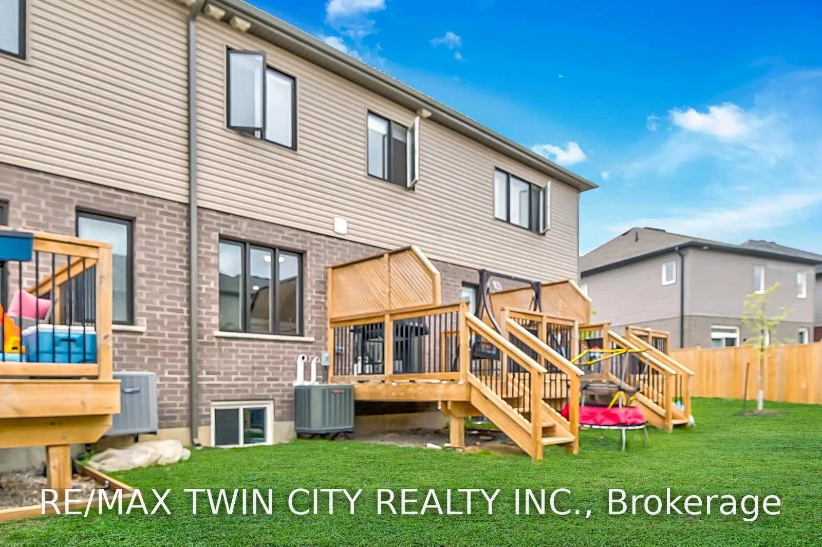 135 Hardcastle Drive #107