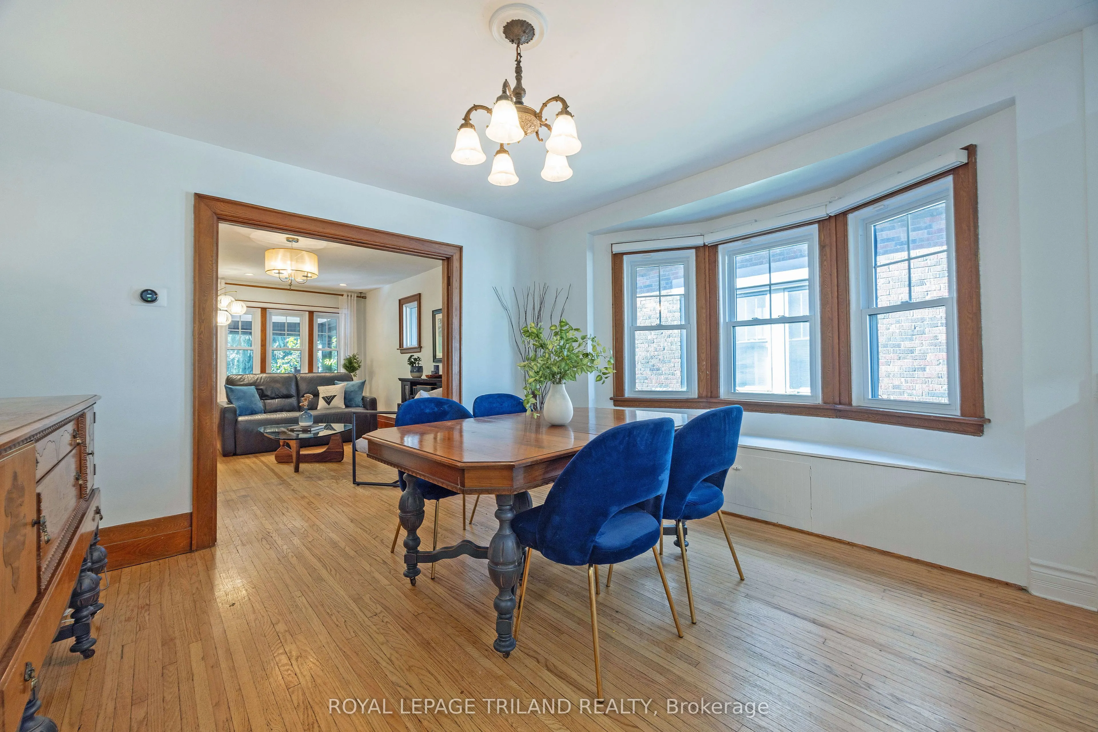 8 McKenzie Avenue
