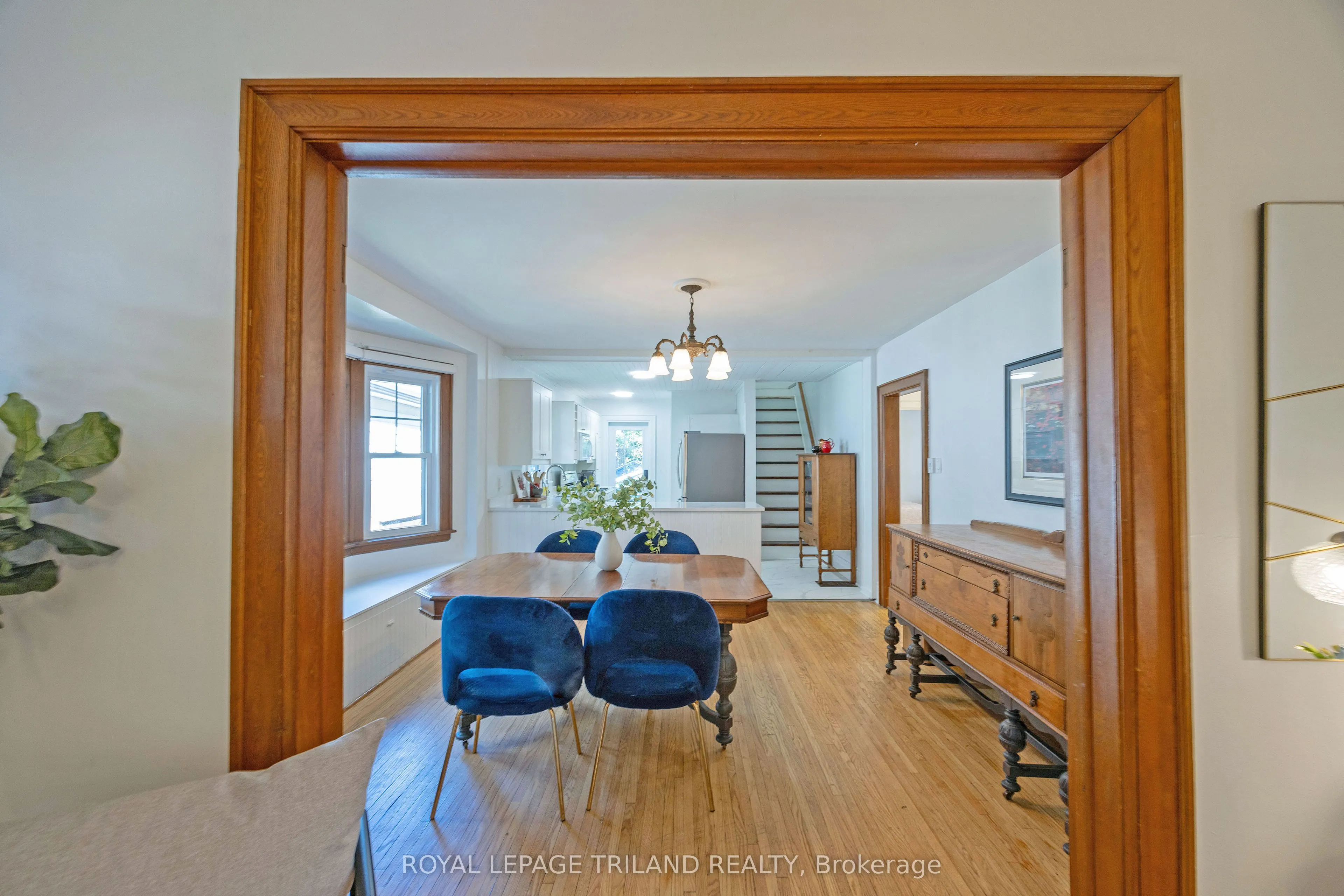 8 McKenzie Avenue