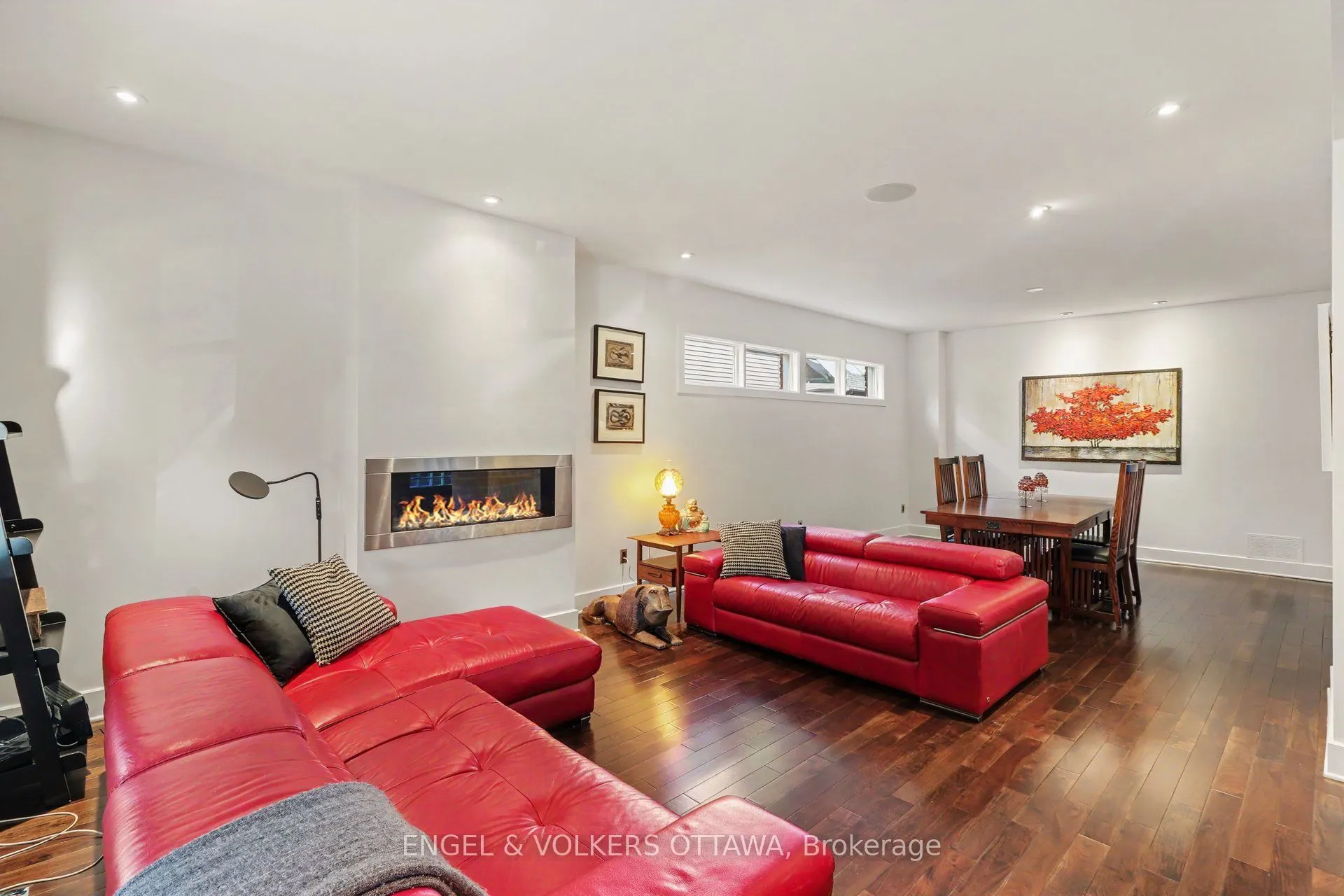 26 Melgund Avenue