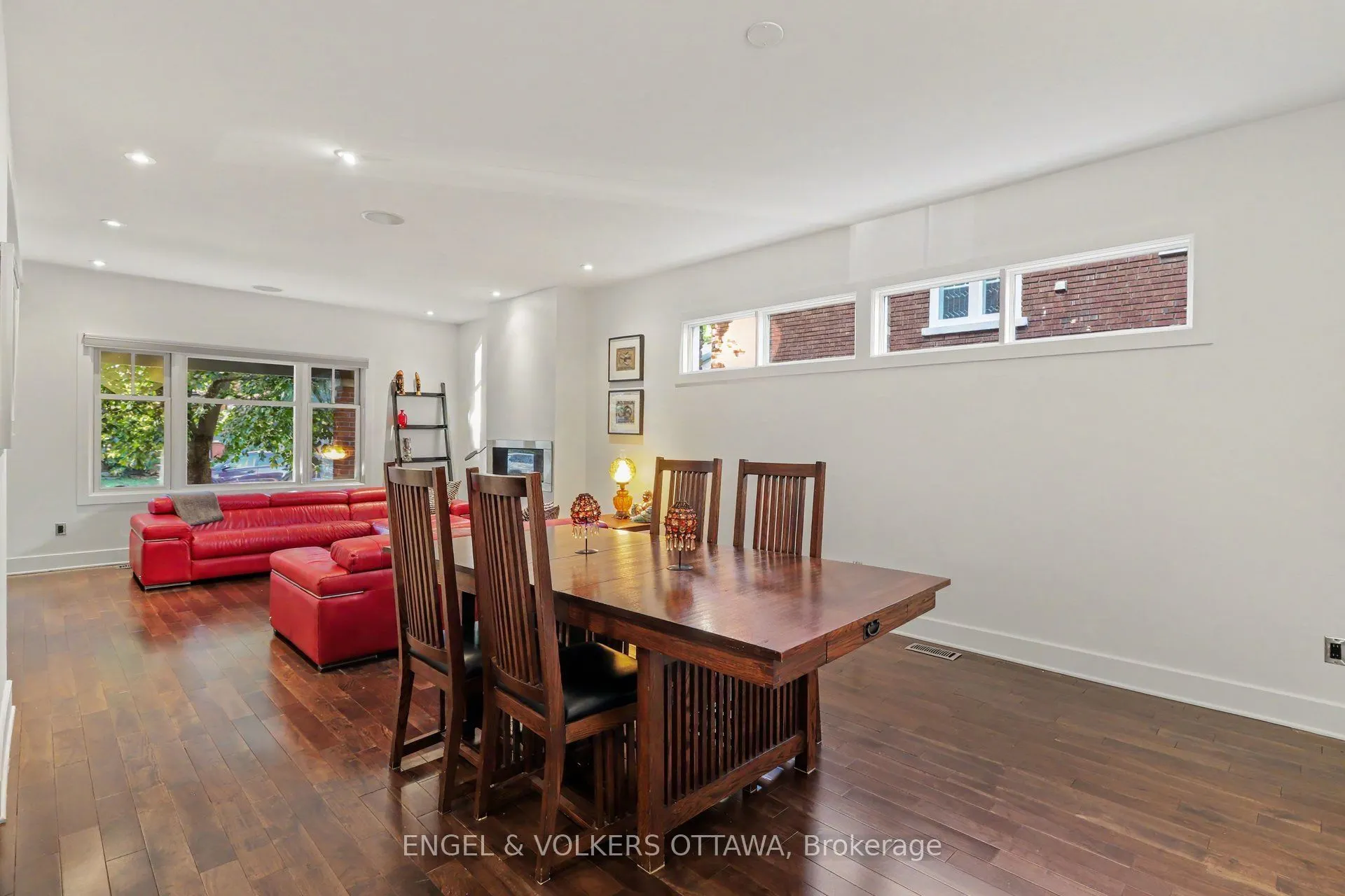 26 Melgund Avenue