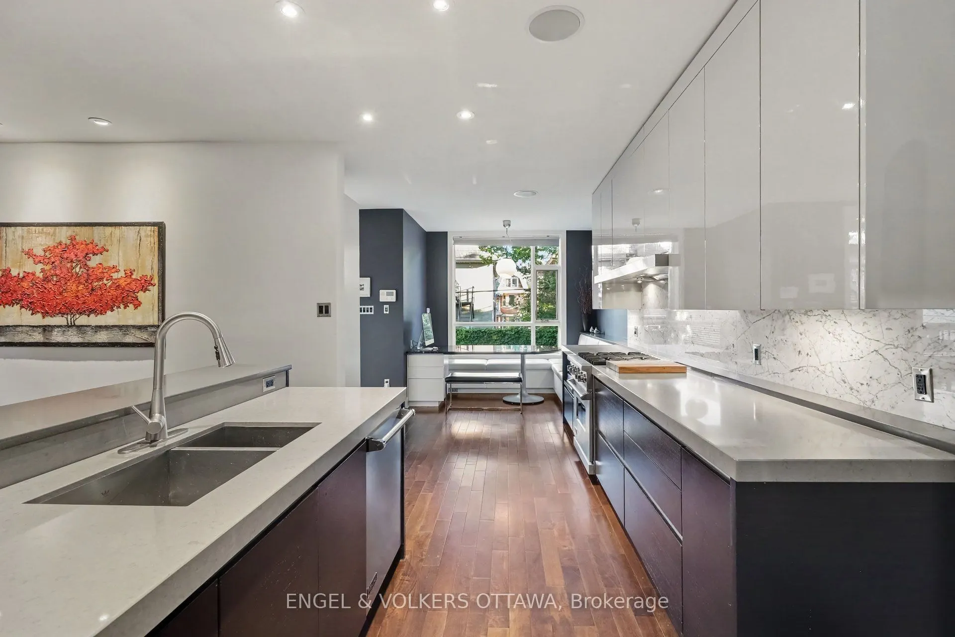 26 Melgund Avenue