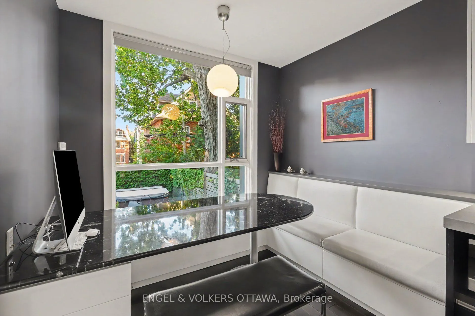 26 Melgund Avenue