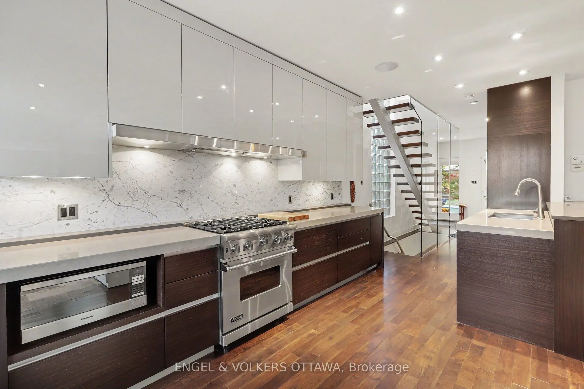 26 Melgund Avenue