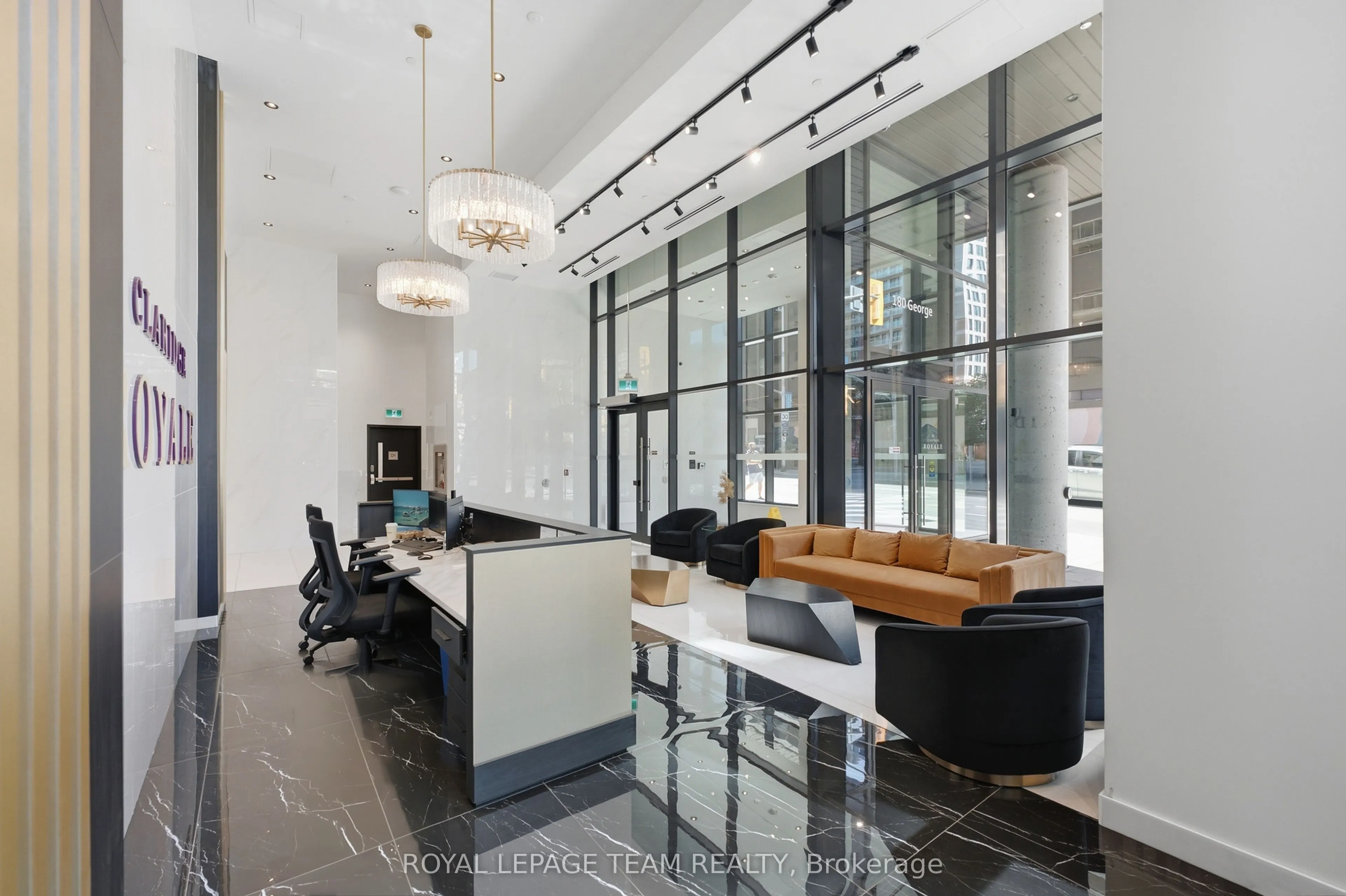 180 George Street #1409