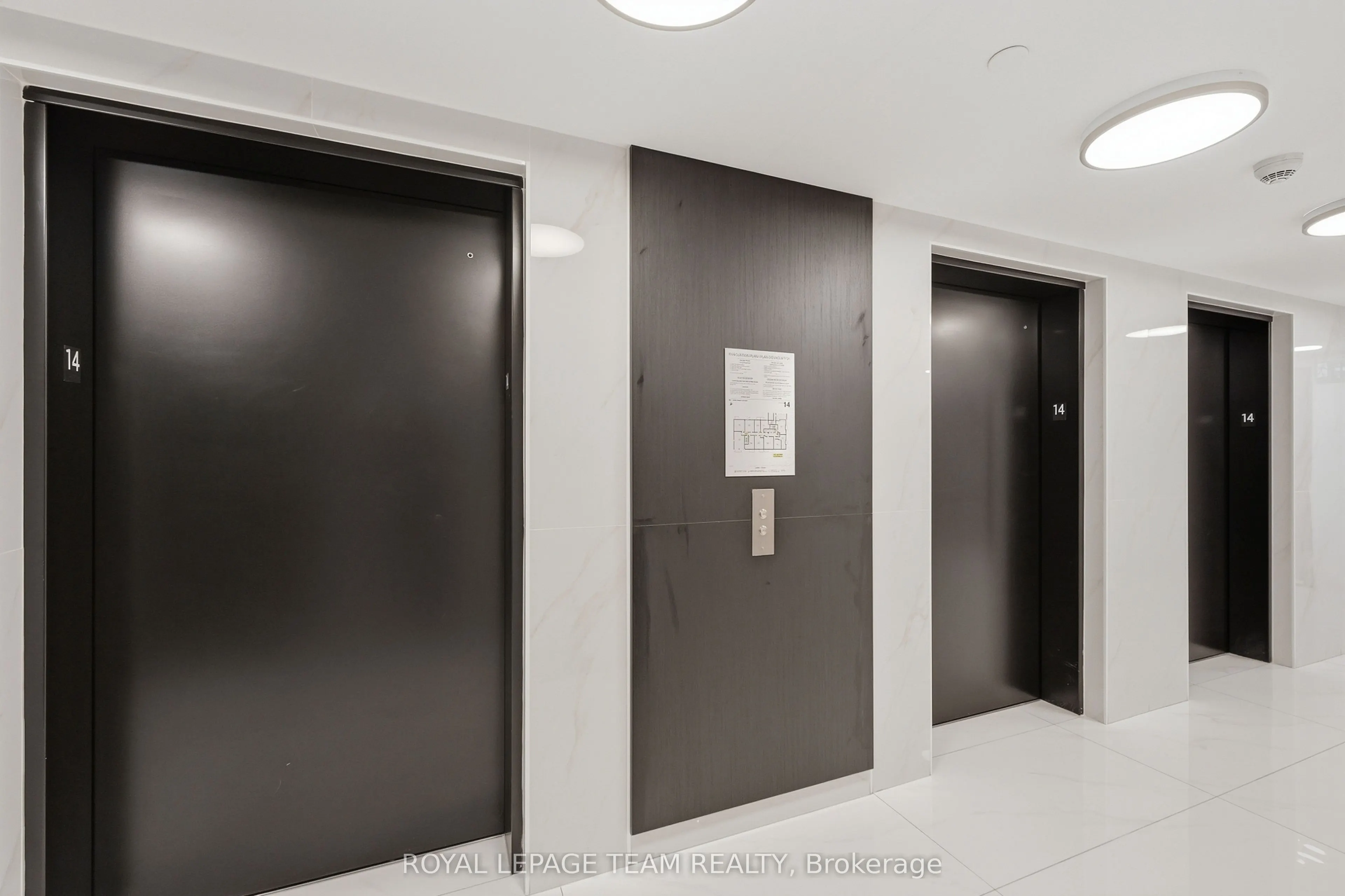 180 George Street #1409